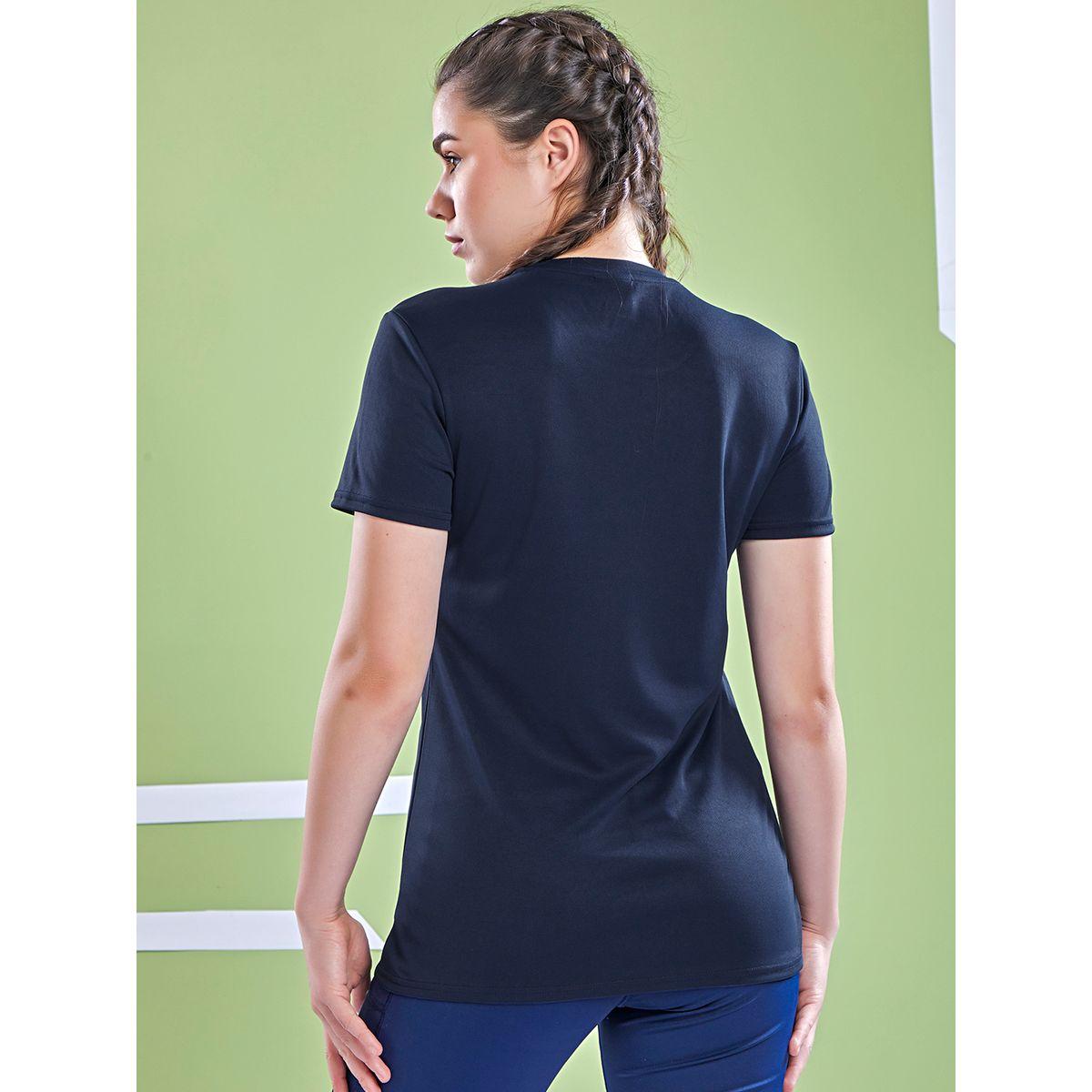 بلوزة بطبعة جرافيك وأكمام قصيرة تكنوسبورت × ستايلي-women-clothing-sportswearandactivewear-tshirtsandvests-image-3