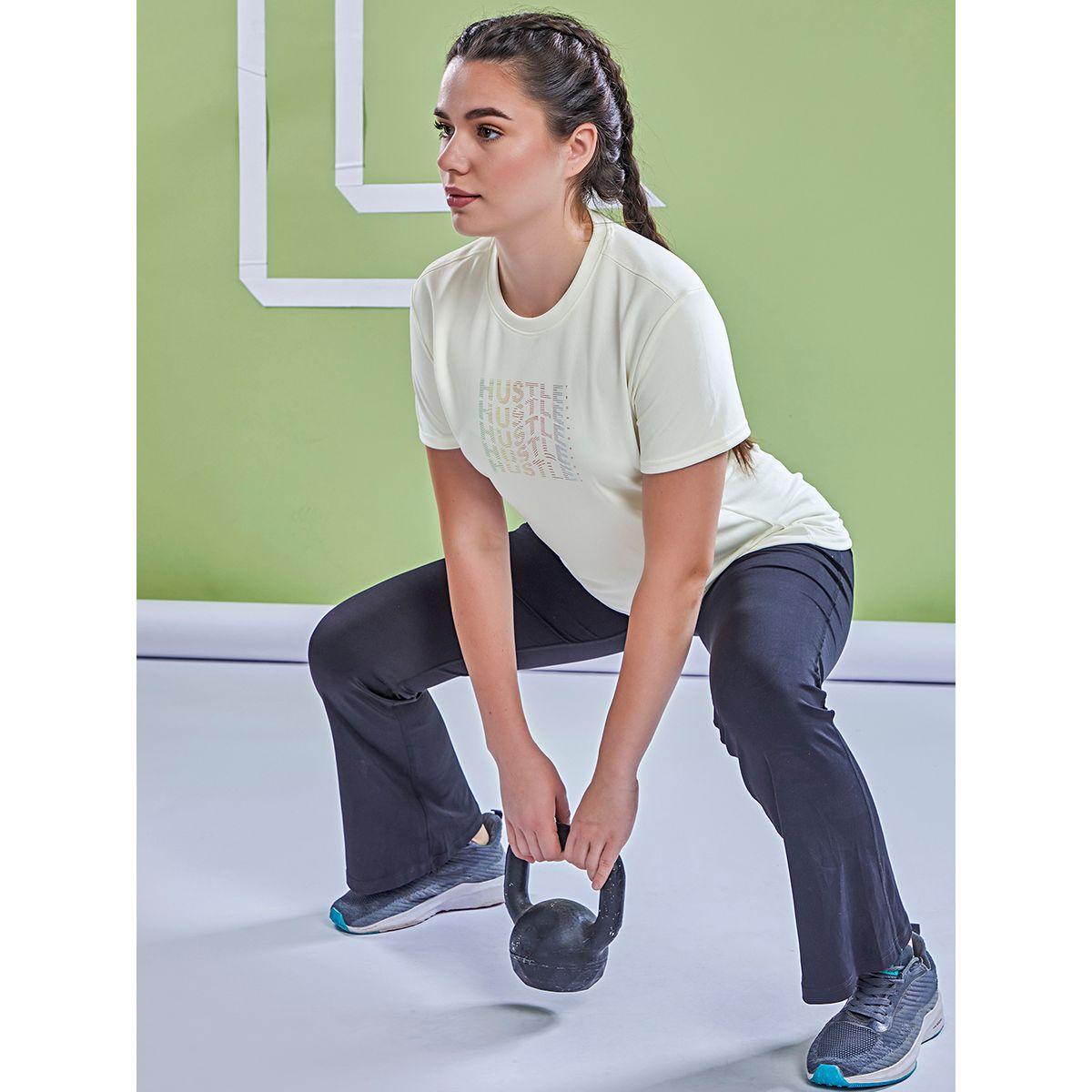 بلوزة بطبعة جرافيك وأكمام قصيرة تكنوسبورت × ستايلي-women-clothing-sportswearandactivewear-tshirtsandvests-image-6