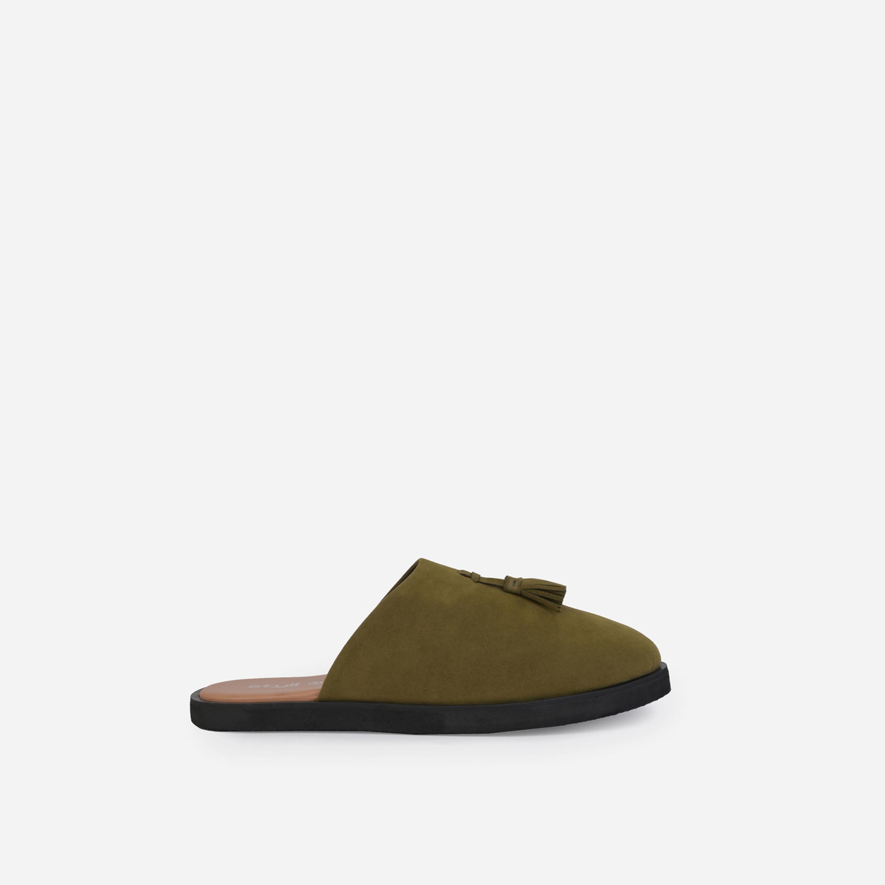 Styli Suede Clogs with Tassel Detail-men-shoes-flipflopsandslides-image-3