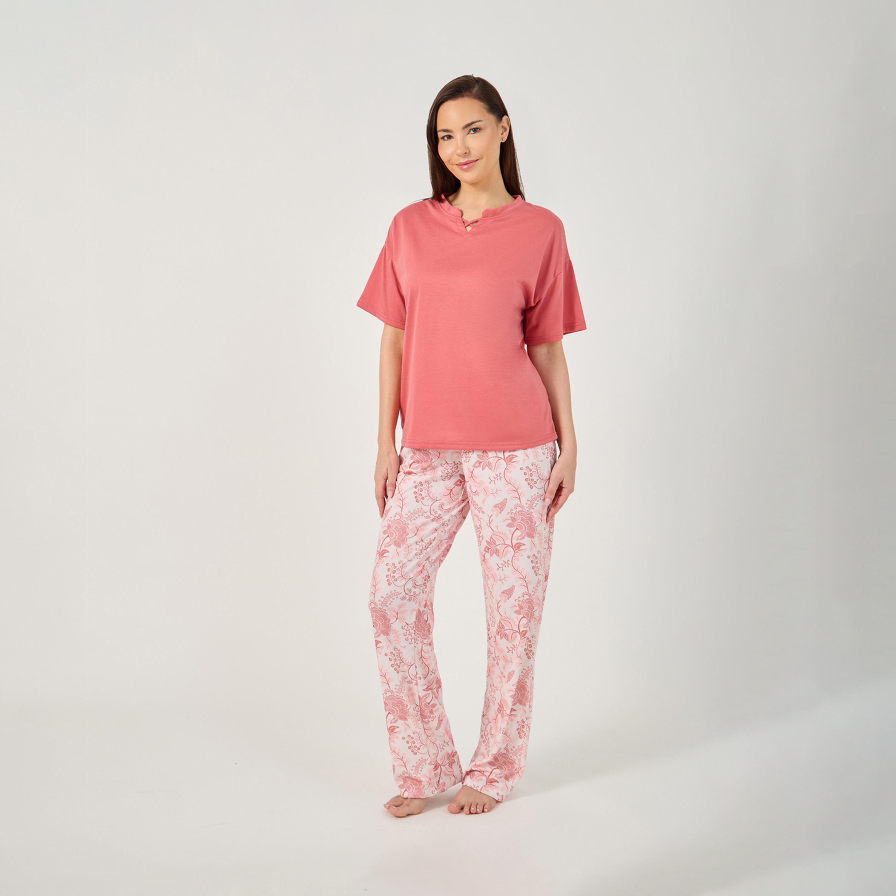 ستايلي - طقم بيجامة وتي شيرت بفتحة رقبة وأكتاف منسدلة-women-clothing-nightwear-pyjamas-longsets-image-2