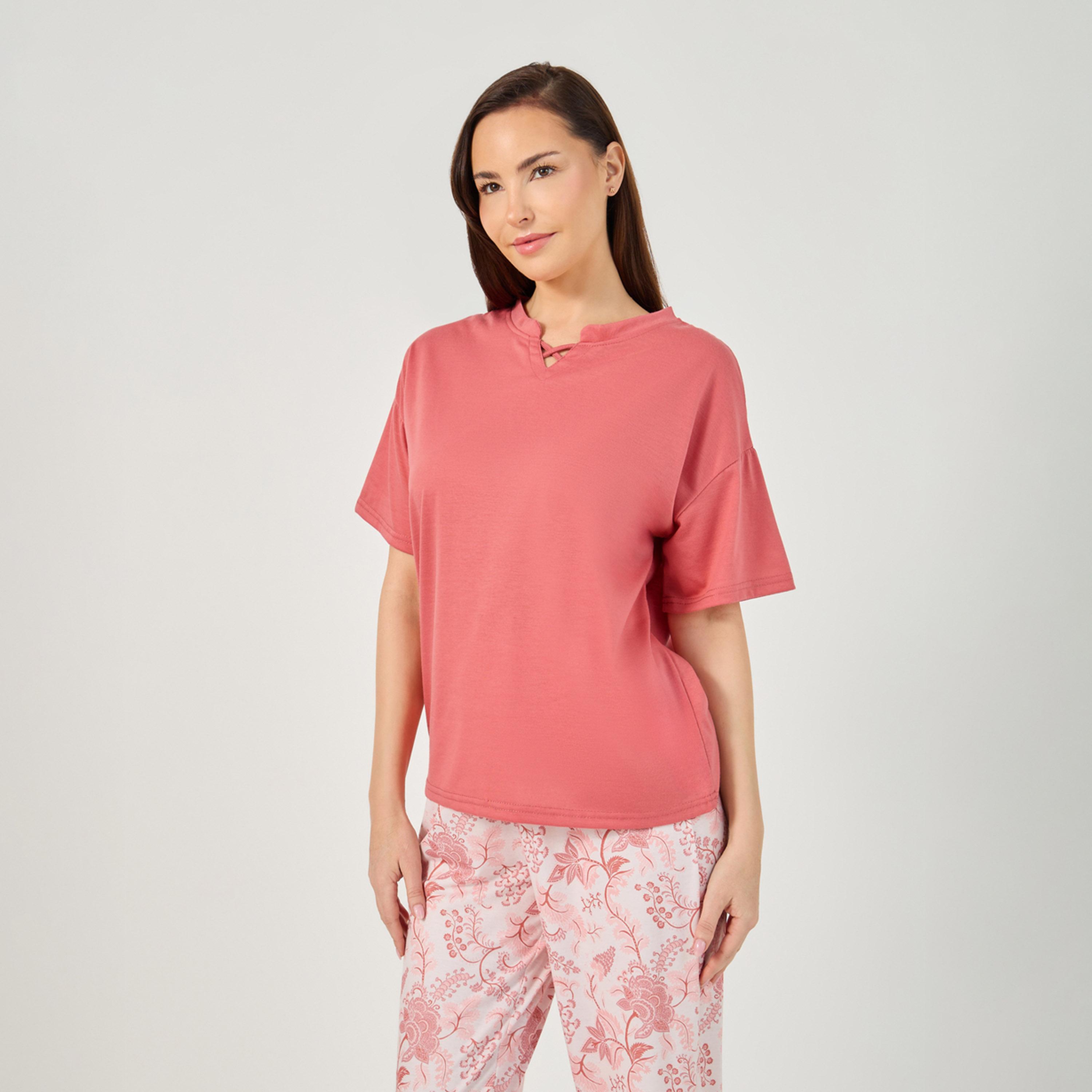 Styli Notch Neck Drop Shoulder T-Shirt And Pyjama Set-women-clothing-nightwear-pyjamas-longsets-image-3
