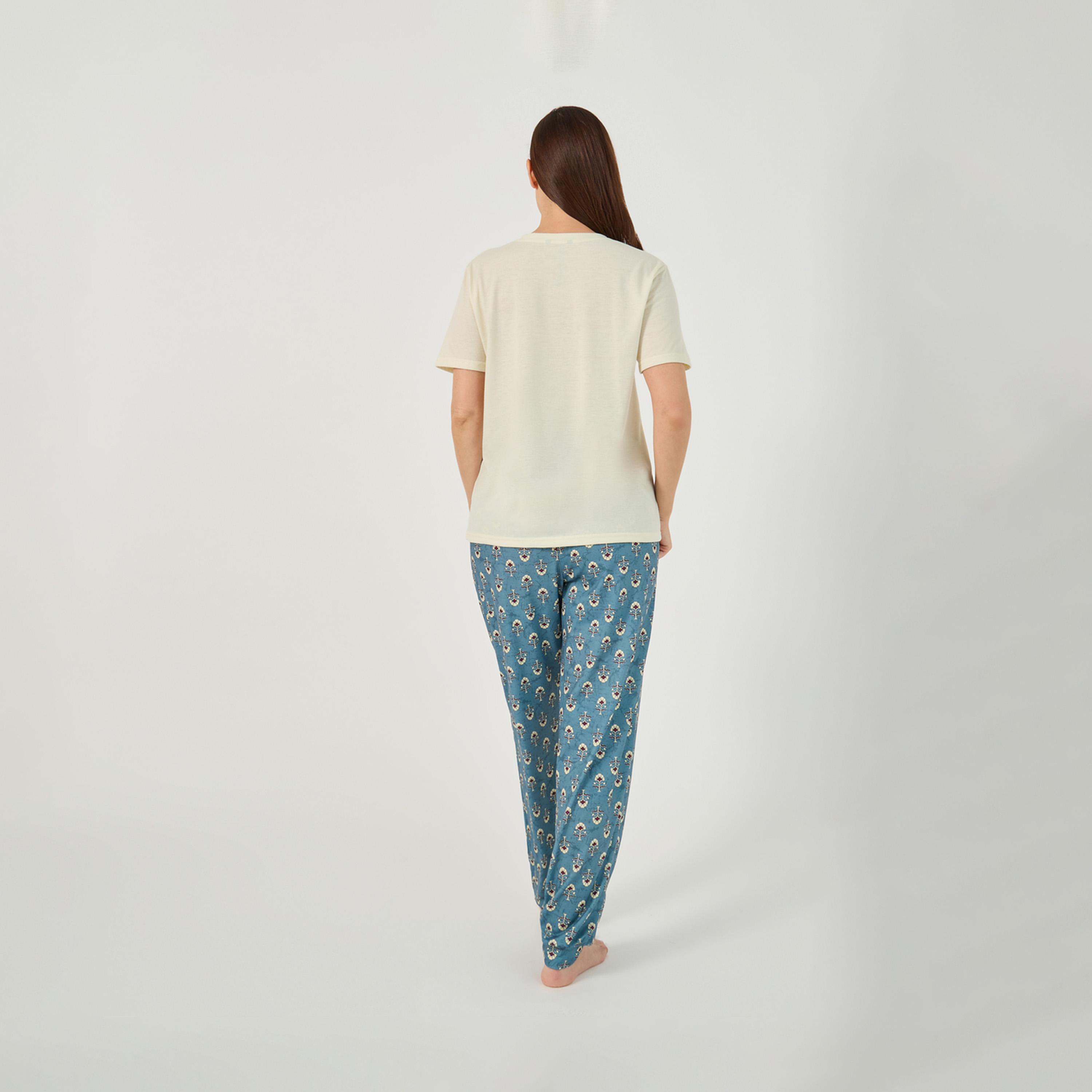 Styli Lettuce Edge Short Sleeve T-Shirt And Pyjama Set-women-clothing-nightwear-pyjamas-longsets-image-5