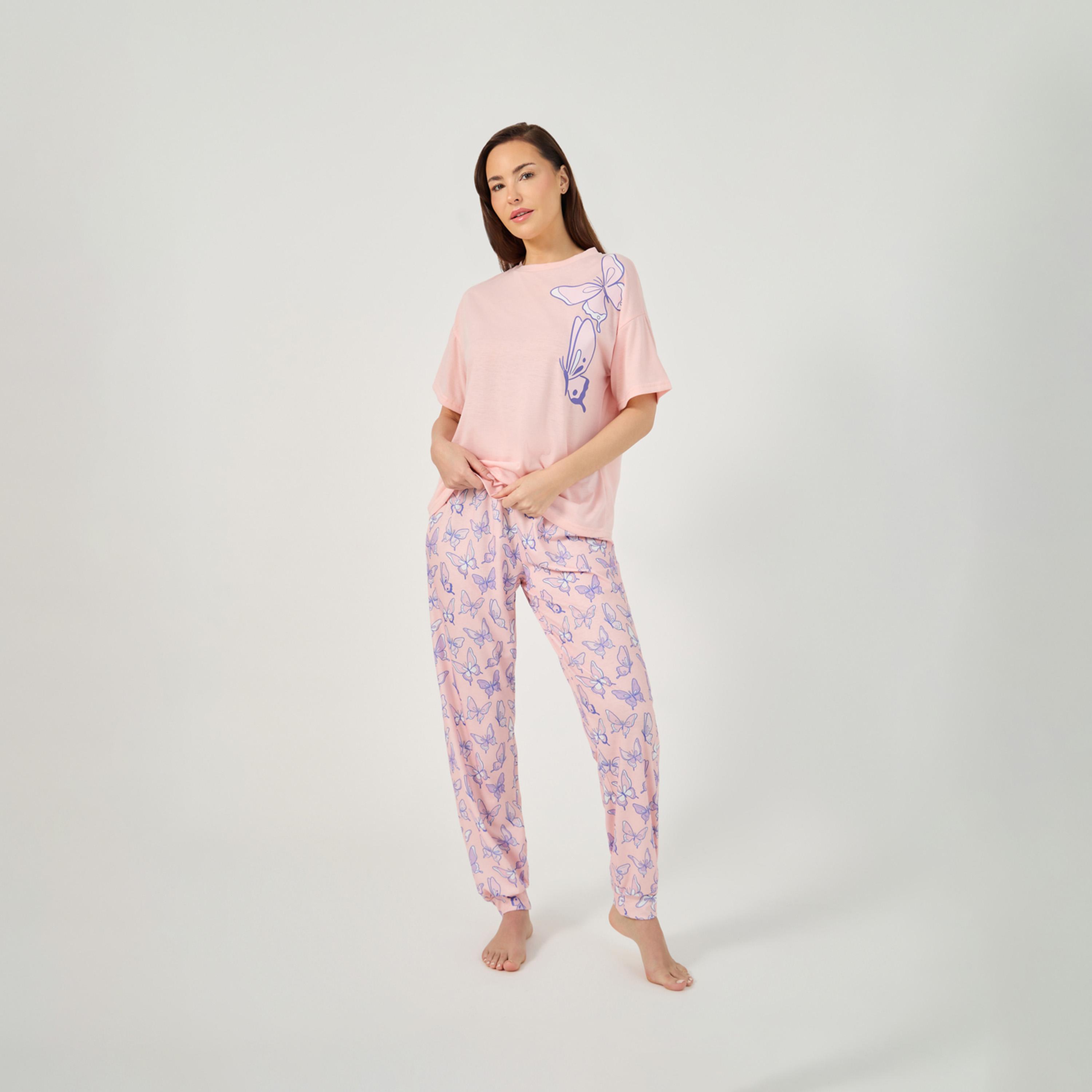 Styli Graphic Print Drop Shoulder T-Shirt And Pyjama Set-women-clothing-nightwear-pyjamas-longsets-image-1