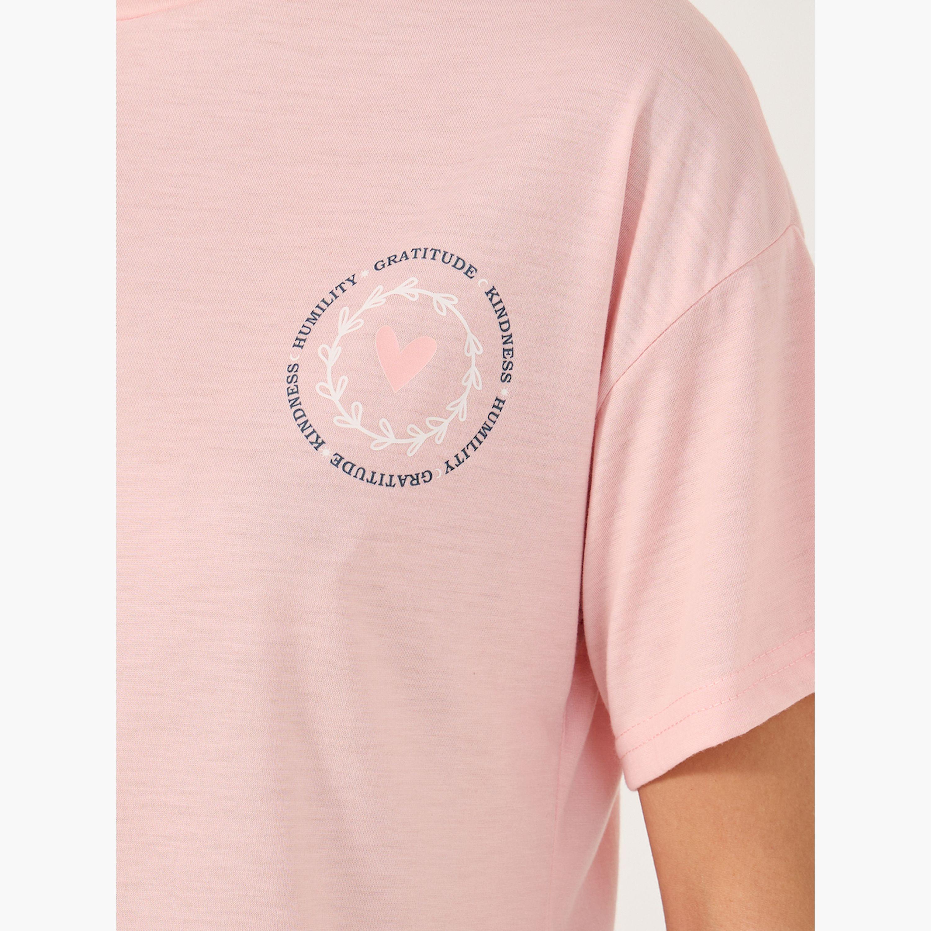 Styli Graphic Print Round Neck T-Shirt and Pyjama Set-women-clothing-nightwear-pyjamas-longsets-image-4
