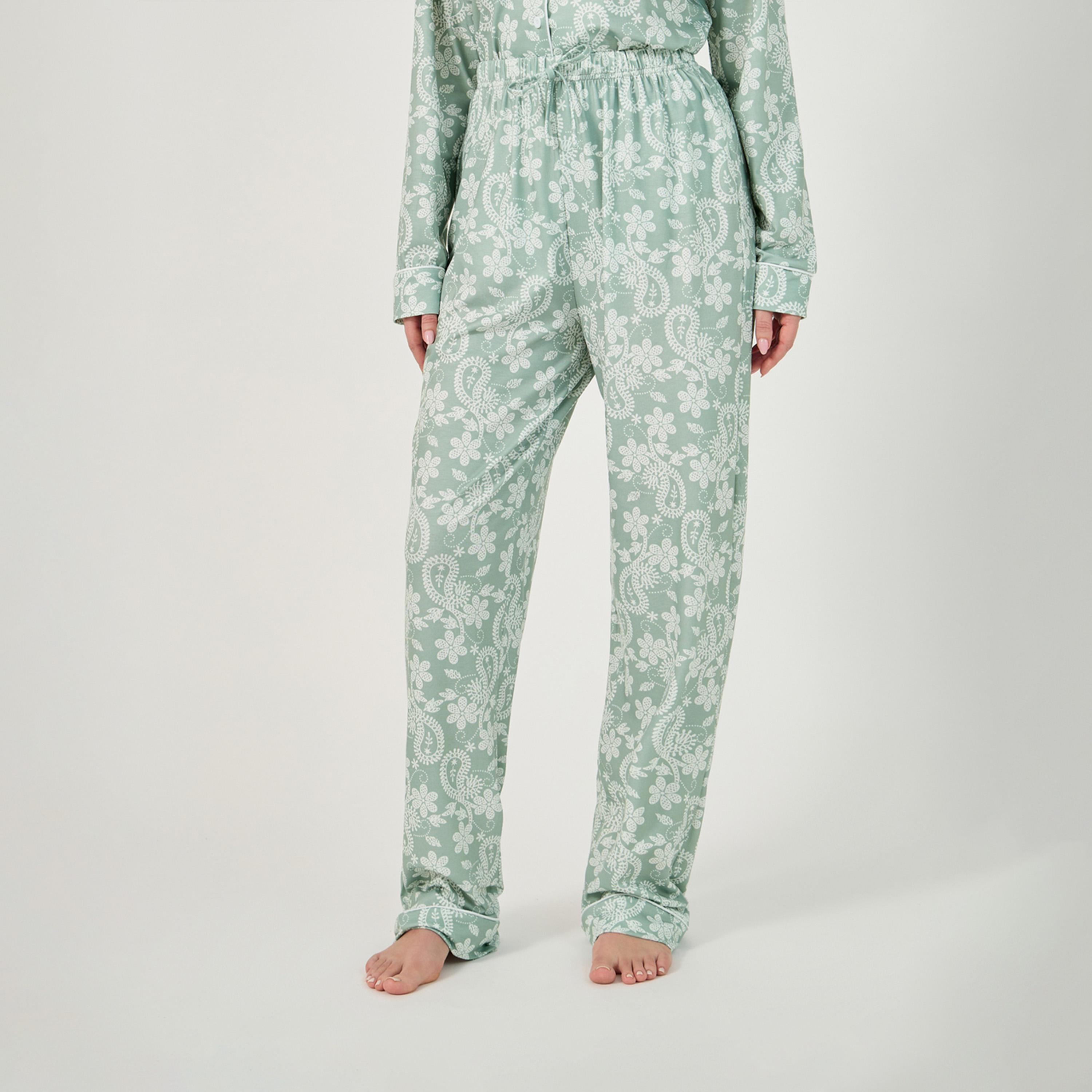 Styli All-Over Floral Print Long Sleeve Shirt And Pyjama Set-women-clothing-nightwear-pyjamas-longsets-image-4