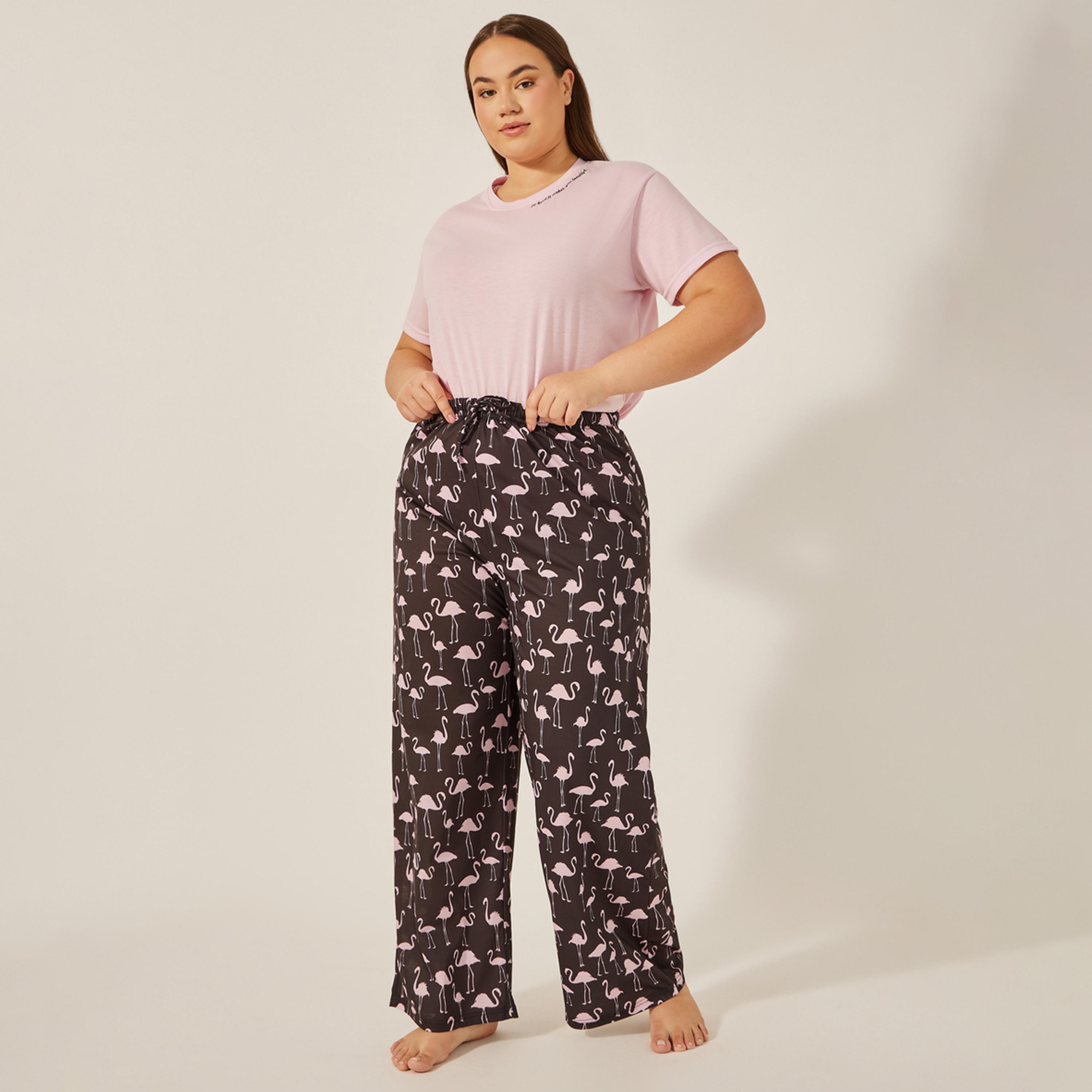 Styli Plus Size Slogan Print T-Shirt and Pyjama Set-women-clothing-nightwear-pyjamas-longsets-image-4