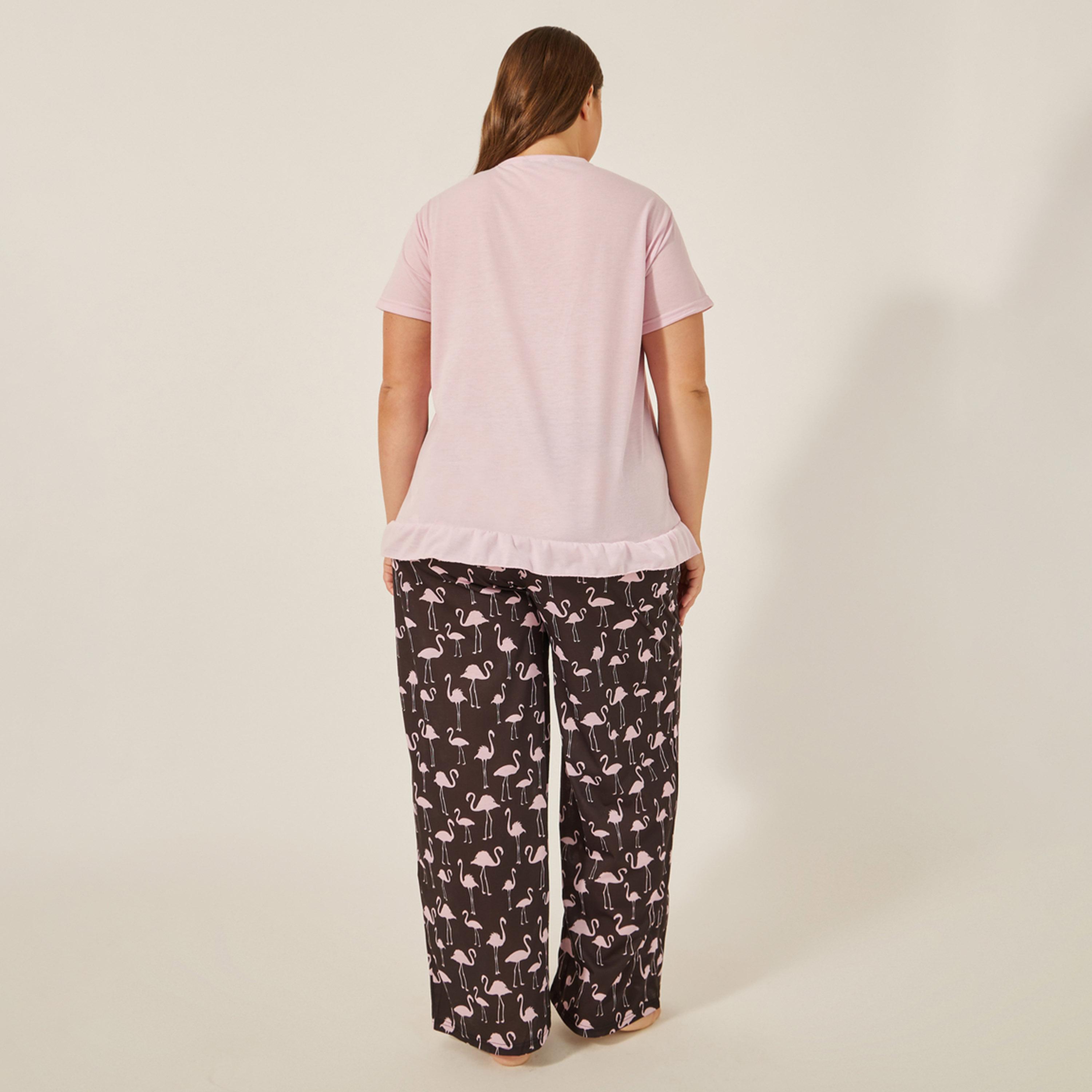 Styli Plus Size Slogan Print T-Shirt and Pyjama Set-women-clothing-nightwear-pyjamas-longsets-image-6