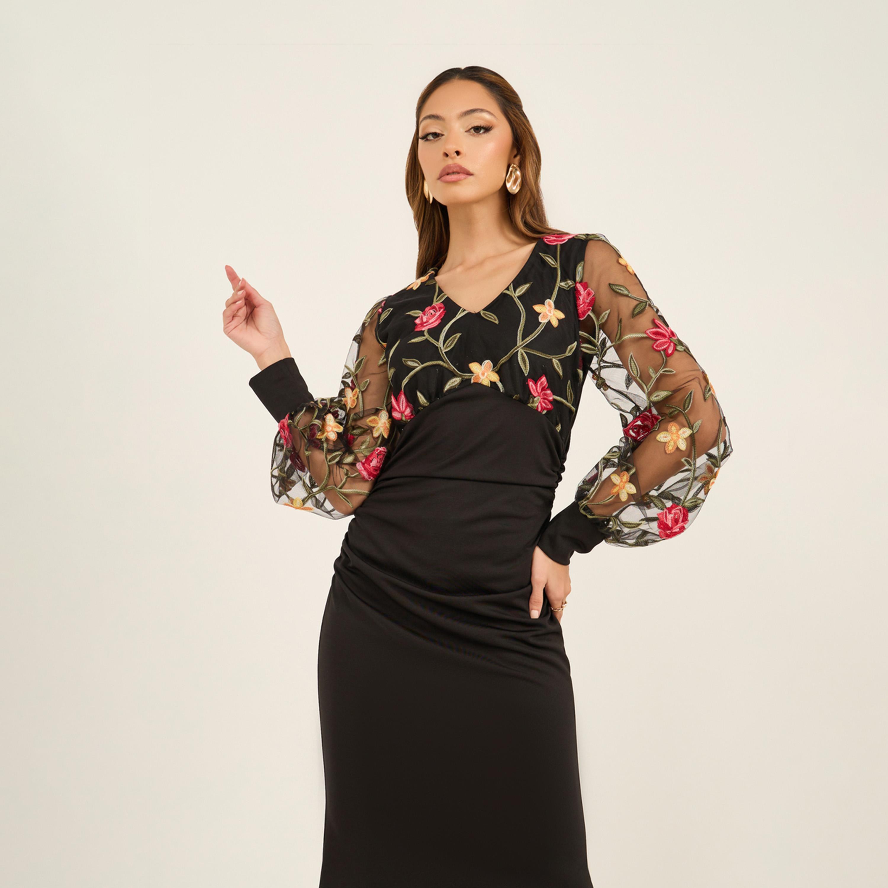 Styli Embroidered Balloon Sleeves Mermaid Hem Maxi Dress-women-clothing-dresses-image-3