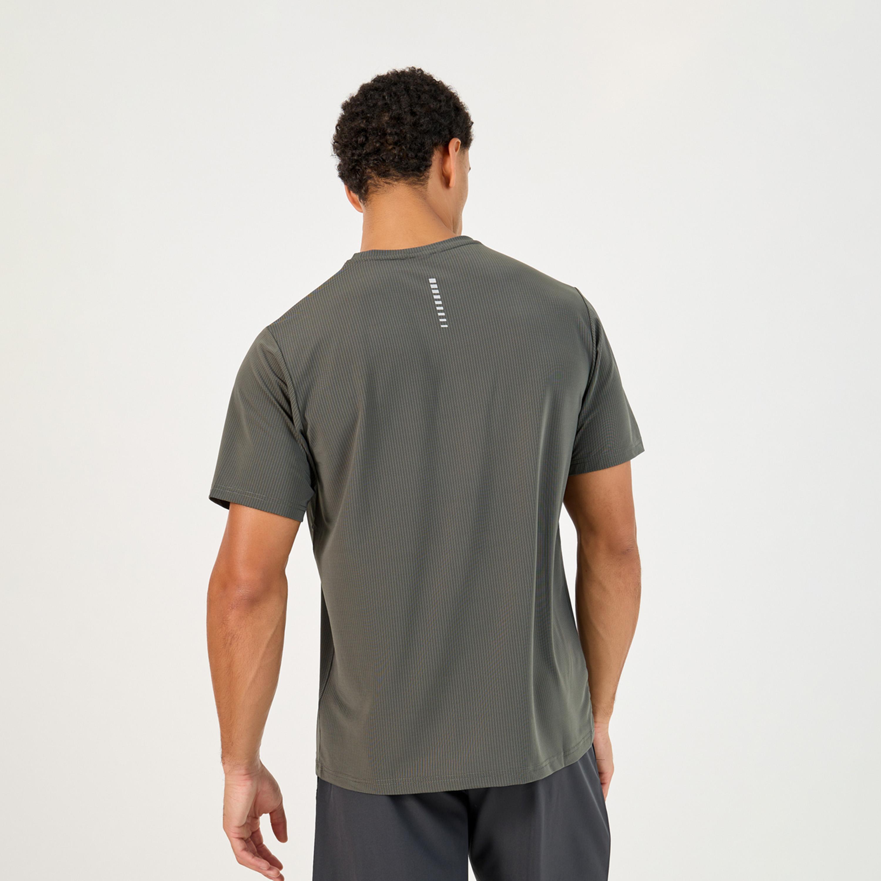 Styli Active Super Stretch Printed Training T-Shirt-men-clothing-sportswearandactivewear-tshirtsandpolos-image-4