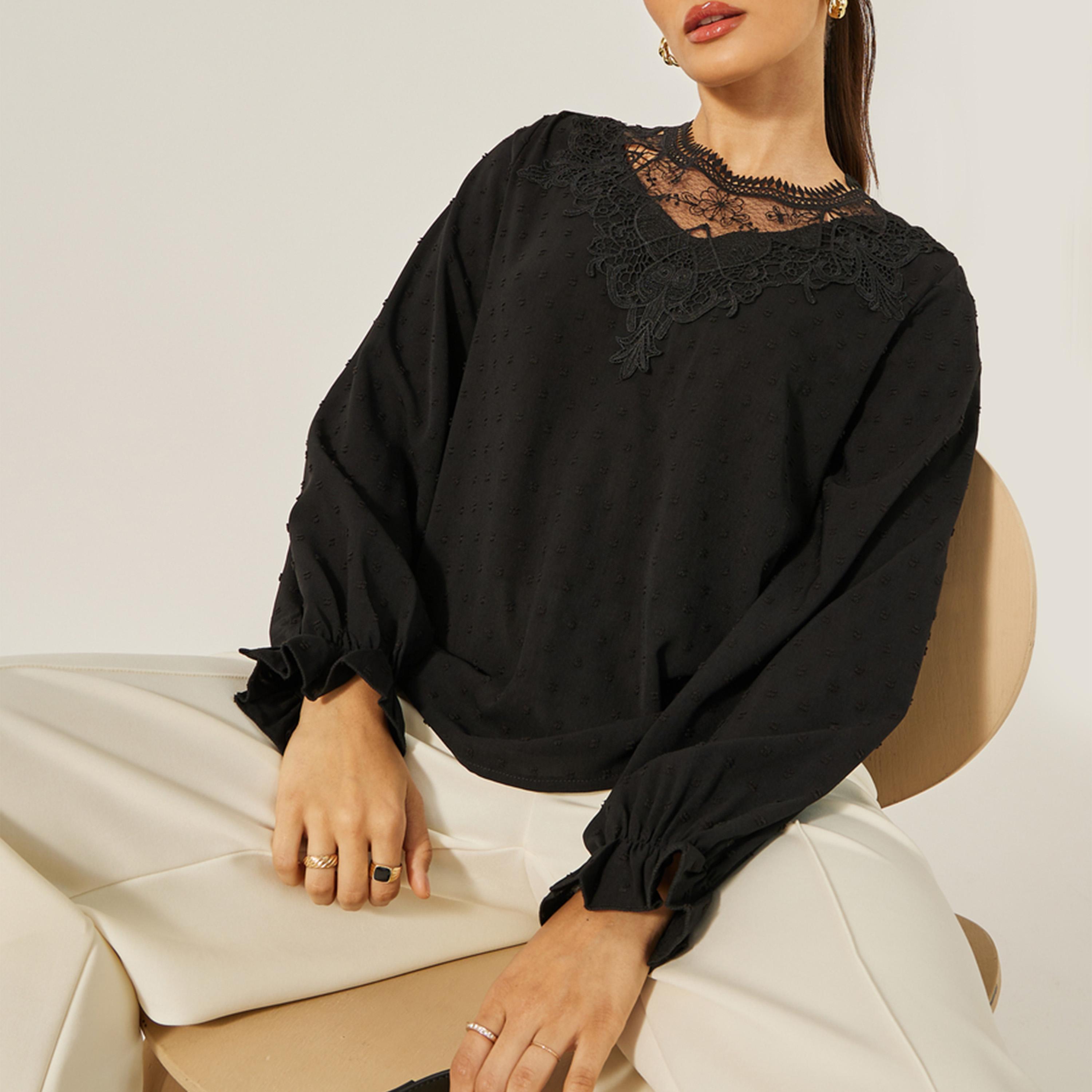 ستايلي - بلوزة من الدانتيل المزخرف بأكمام مكشكشة-women-clothing-shirtsandblouses-blouses-image-1