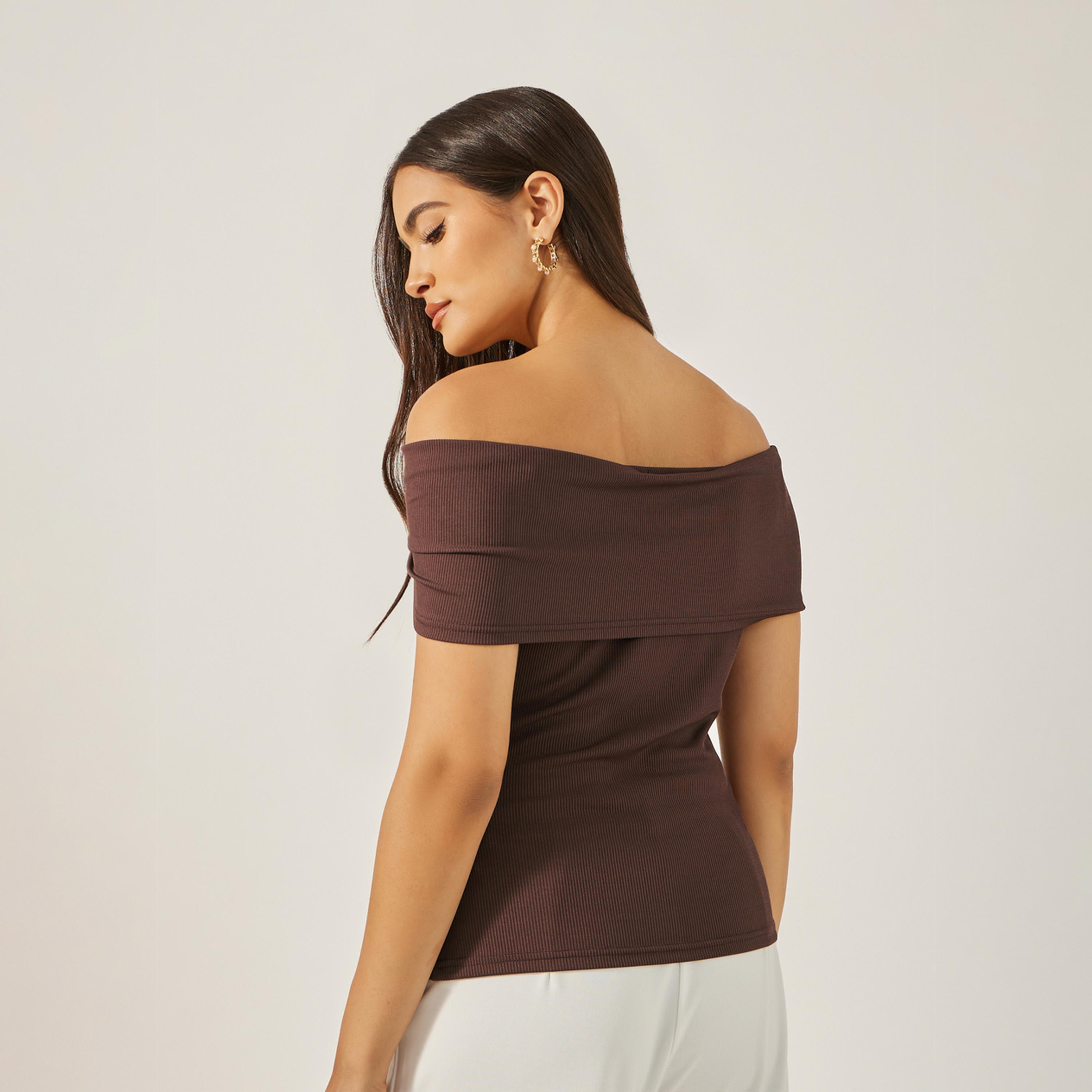 ستايلي - بلوزة مضلعة محبوكة ملائمة للجسم بأكتاف مكشوفة-women-clothing-shirtsandblouses-blouses-image-5