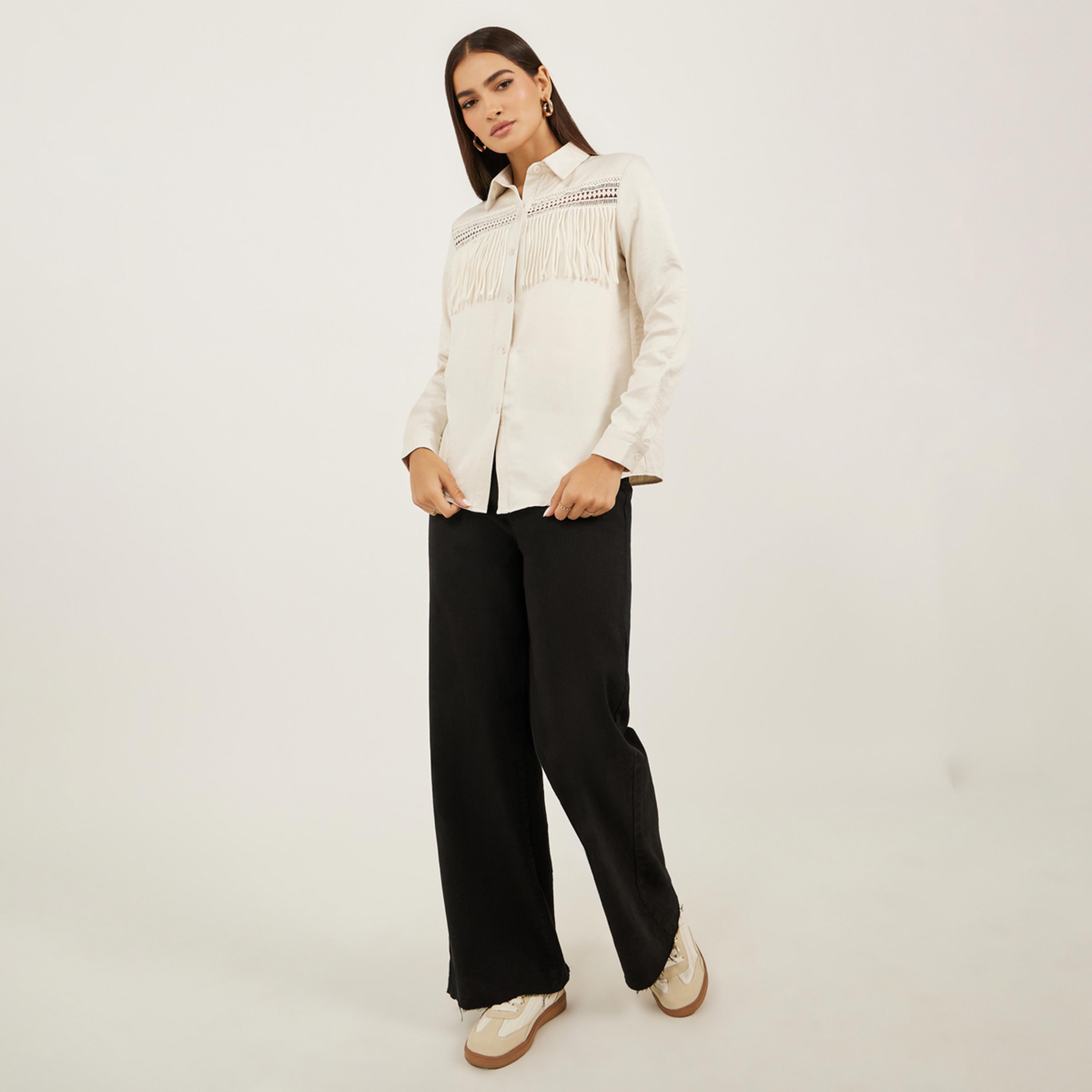 ستايلي - قميص سادة بقصة عادية مع تفاصيل شراشيب-women-clothing-shirtsandblouses-shirts-image-2