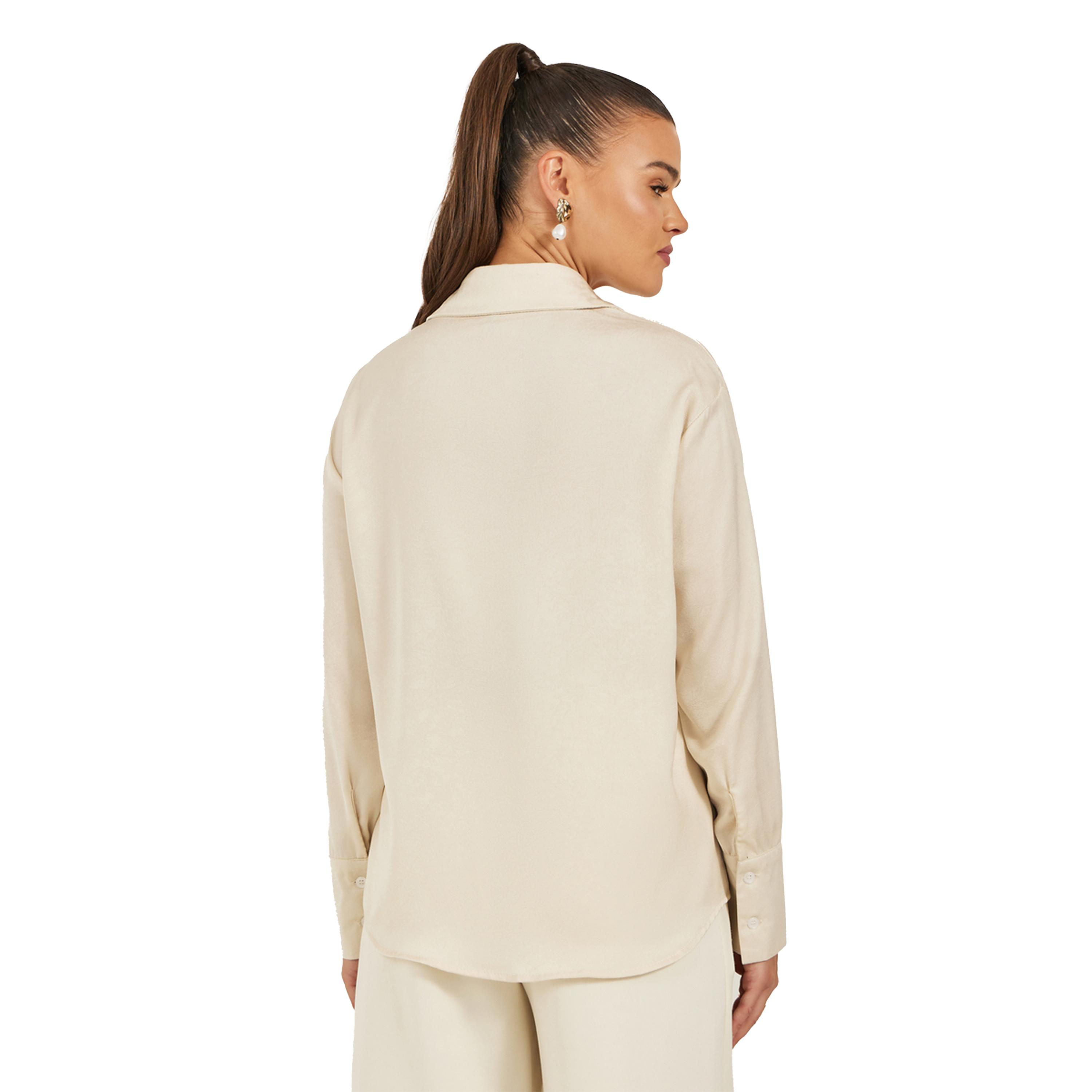ستايلي -  قميص سادة بأزرار وياقة واسعة-women-clothing-shirtsandblouses-shirts-image-1