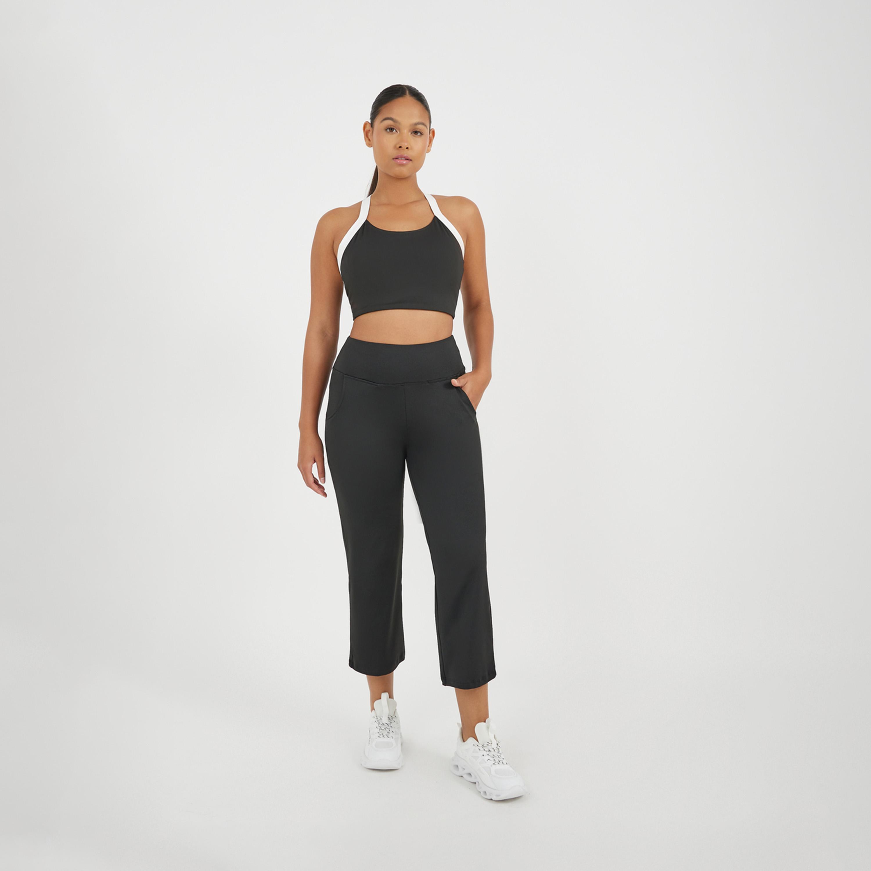 ستايلي - بنطلون برمودا بقصة مستقيمة وحزام خصر عريض-women-clothing-sportswearandactivewear-bottoms-joggersandtrackpants-image-1
