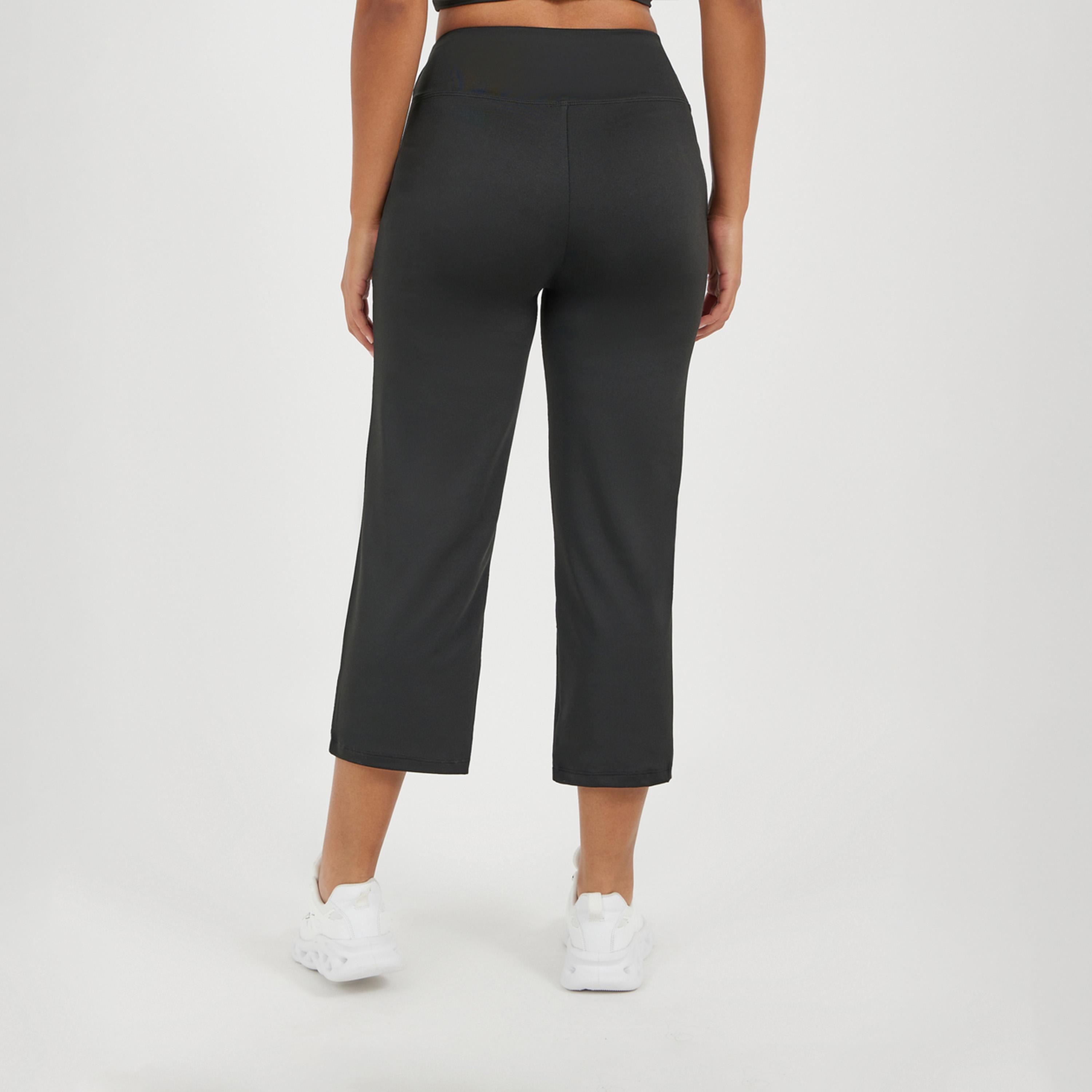 ستايلي - بنطلون برمودا بقصة مستقيمة وحزام خصر عريض-women-clothing-sportswearandactivewear-bottoms-joggersandtrackpants-image-4