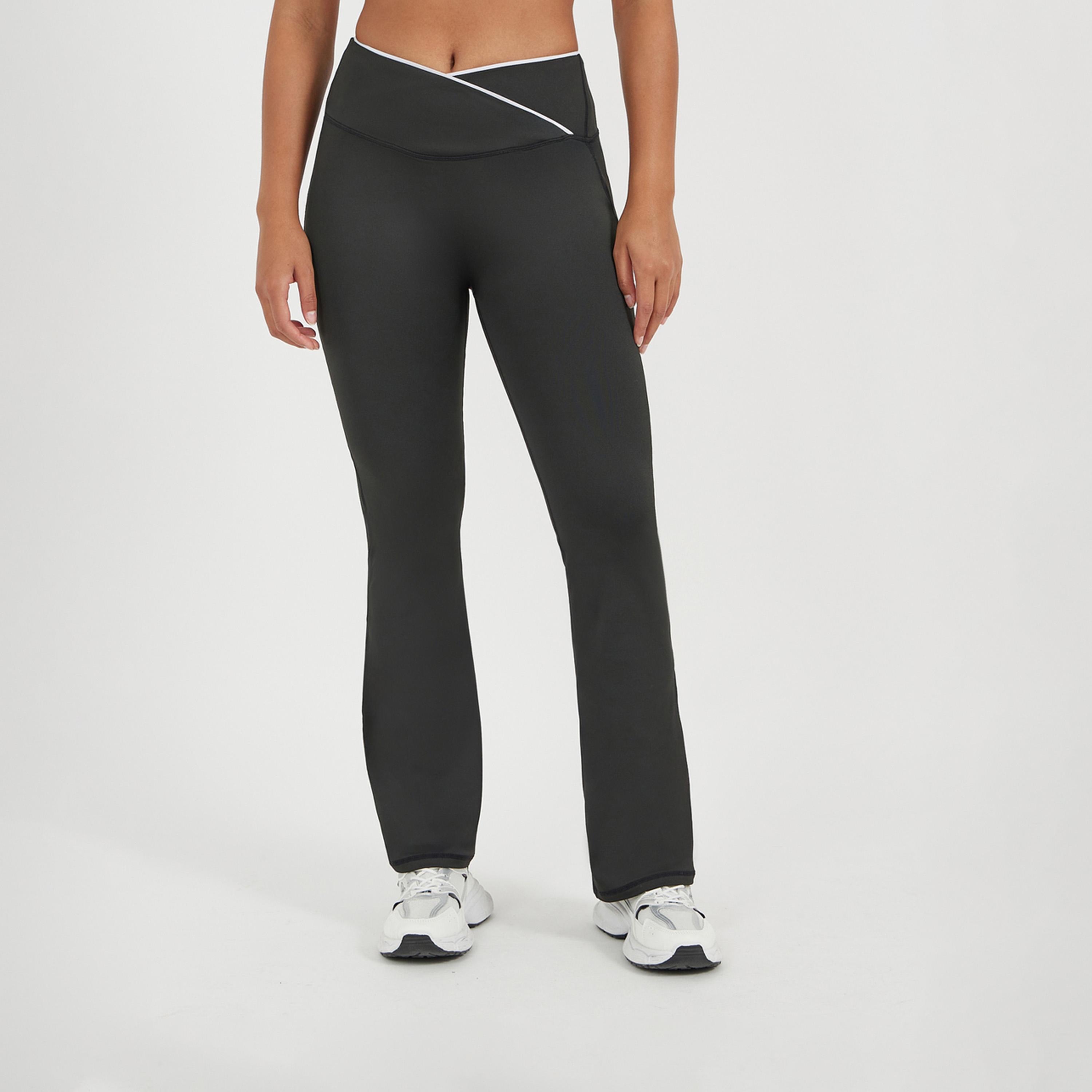 ستايلي - ليقنز واسع بحزام خصر ملفوف ومزين بخط-women-clothing-sportswearandactivewear-bottoms-joggersandtrackpants-image-2