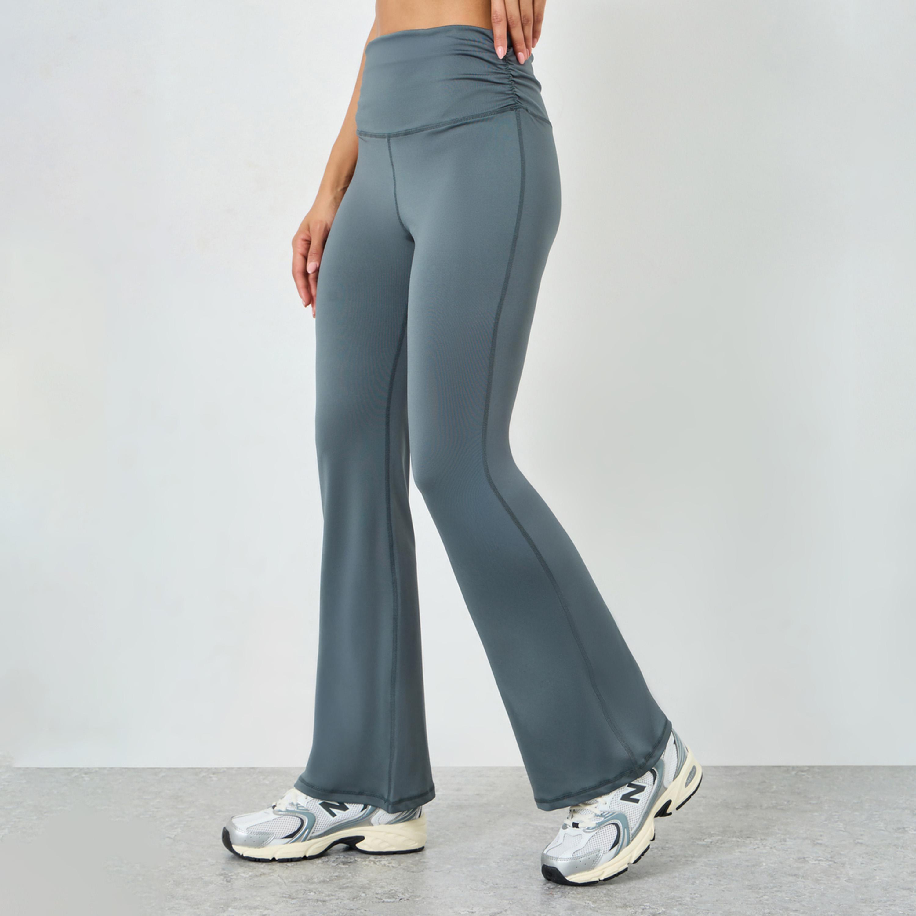 Styli Ruched Waist Detail Active Flared Legging-women-clothing-bottoms-leggings-image-1