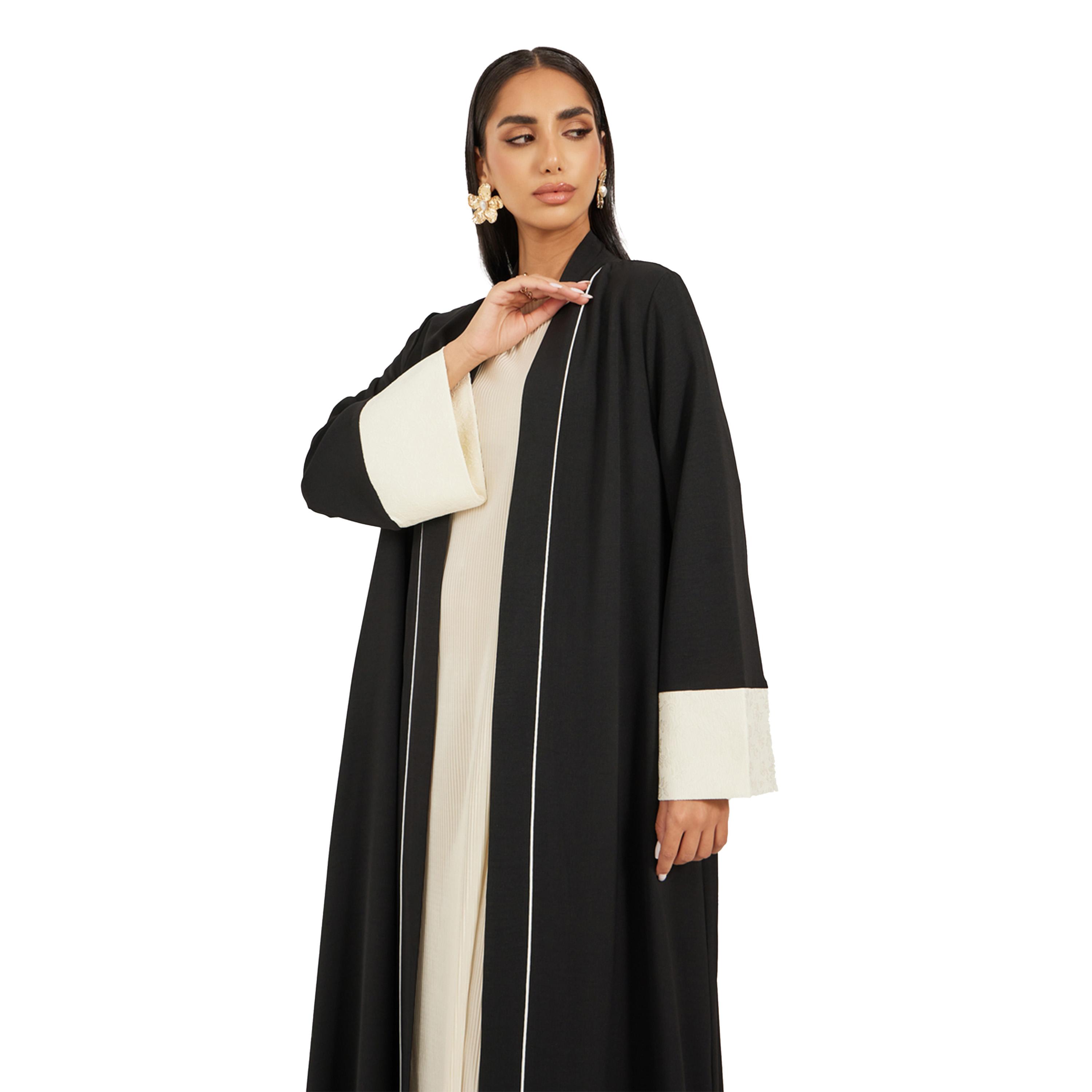أميرة x ستايلي عباية مفتوحة بحافة واسعة وتفاصيل جاكار-women-arabicclothing-abayas-image-3