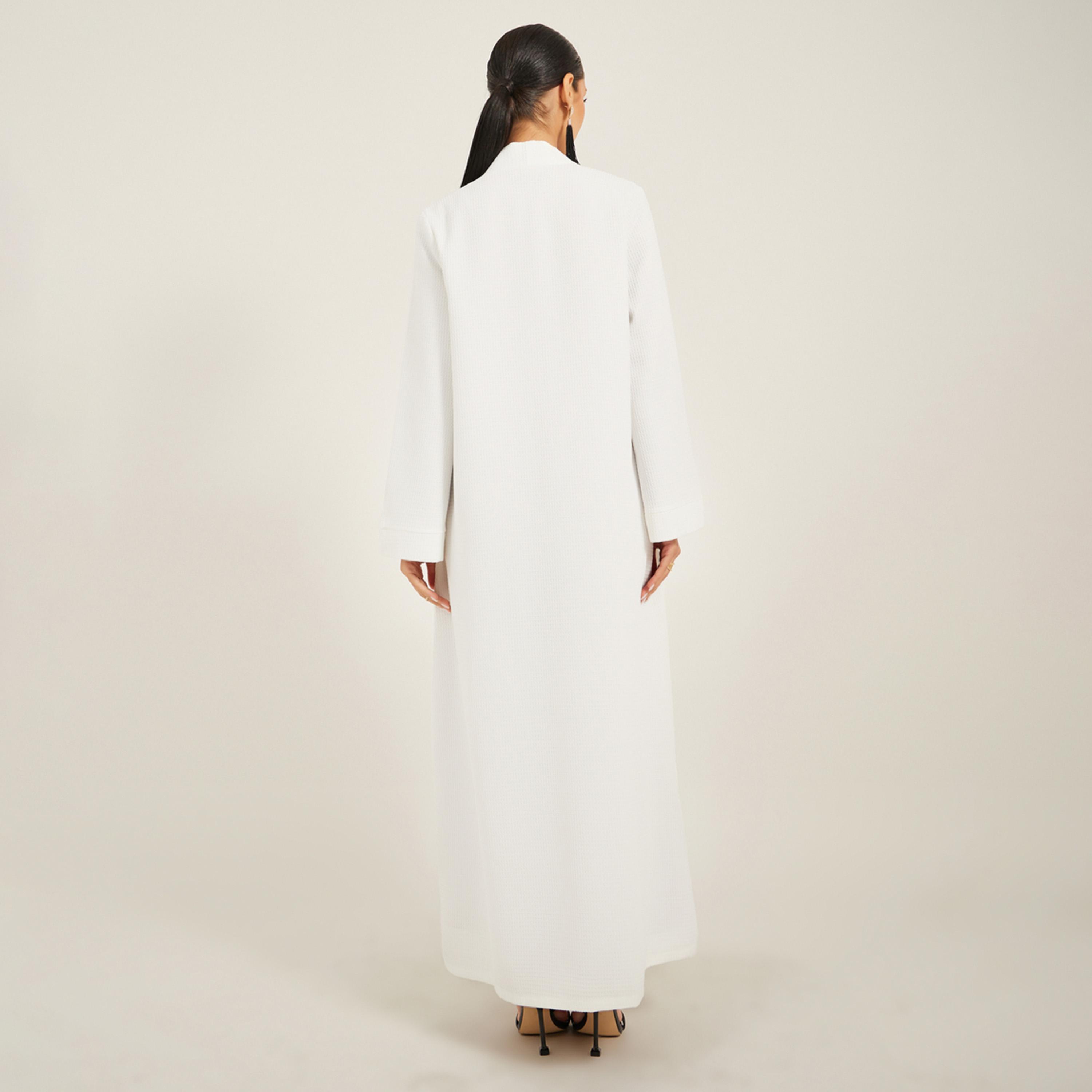 أميرة x ستايلي عباية بتفاصيل بارزة الملمس مع ياقة-women-arabicclothing-abayas-image-5