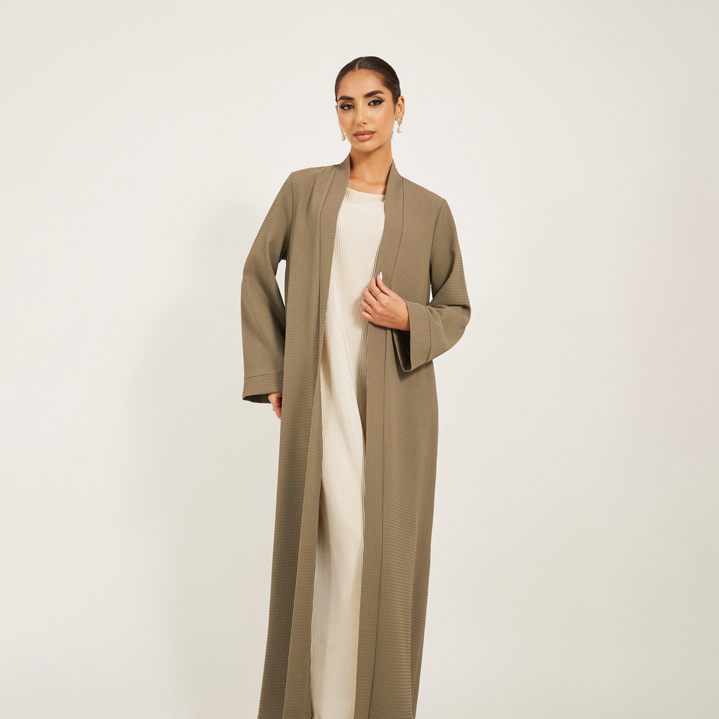 Styli Texture Fabric Front Open Abaya With High Neck Detail-women-arabicclothing-abayas-image-4