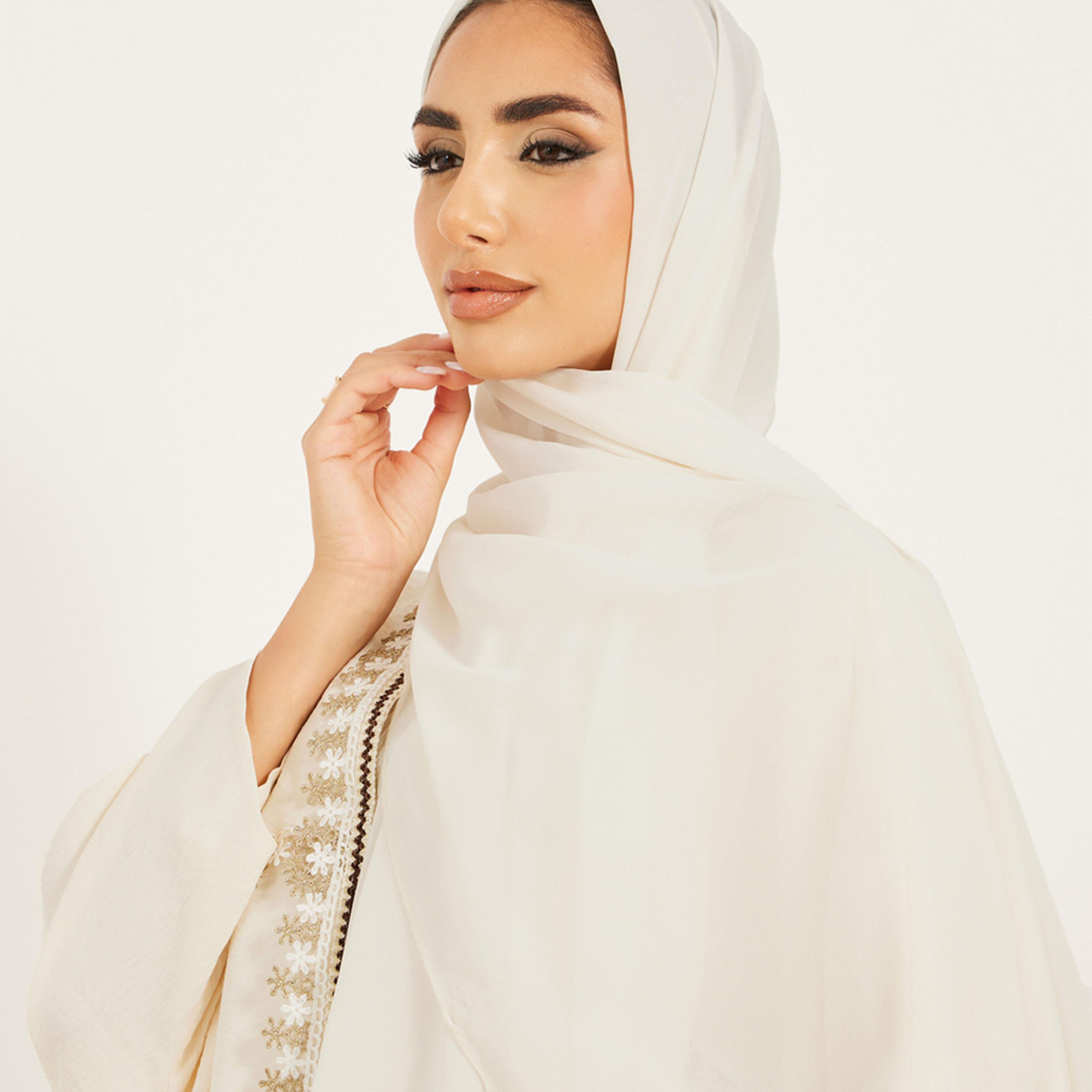Amirah X Styli Texture Lace Trim Open Abaya-women-arabicclothing-abayas-image-8