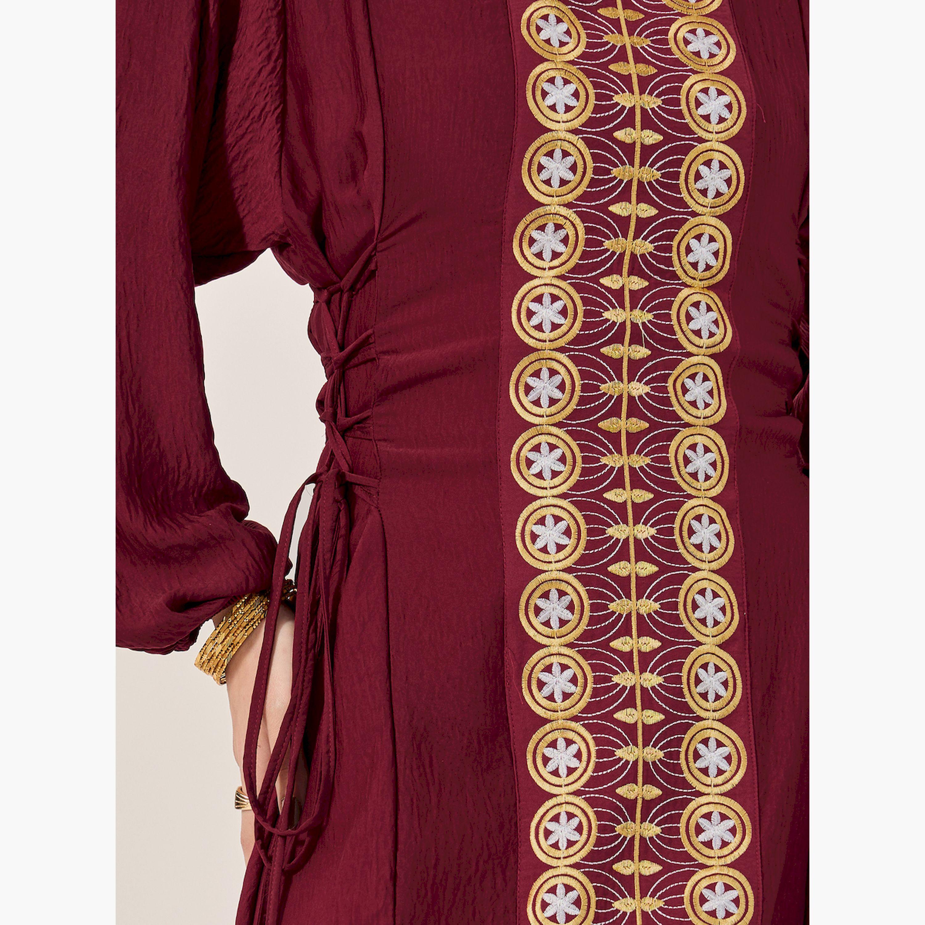 أميرة x ستايلي جلابية بتفاصيل مُطرّزة بياقة واسعة وأكمام بالون-women-arabicclothing-jalabiyas-image-4