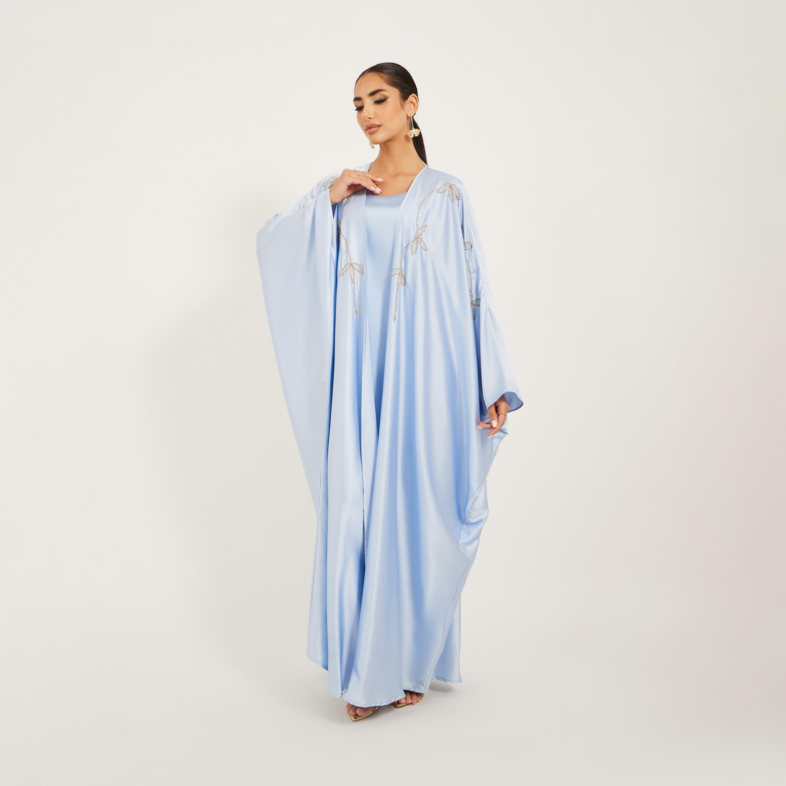 أميرة x ستايلي قميص نوم وحجاب مع عباية بتفاصيل مُطرّزة-women-clothingaccessories-scarves-image-2
