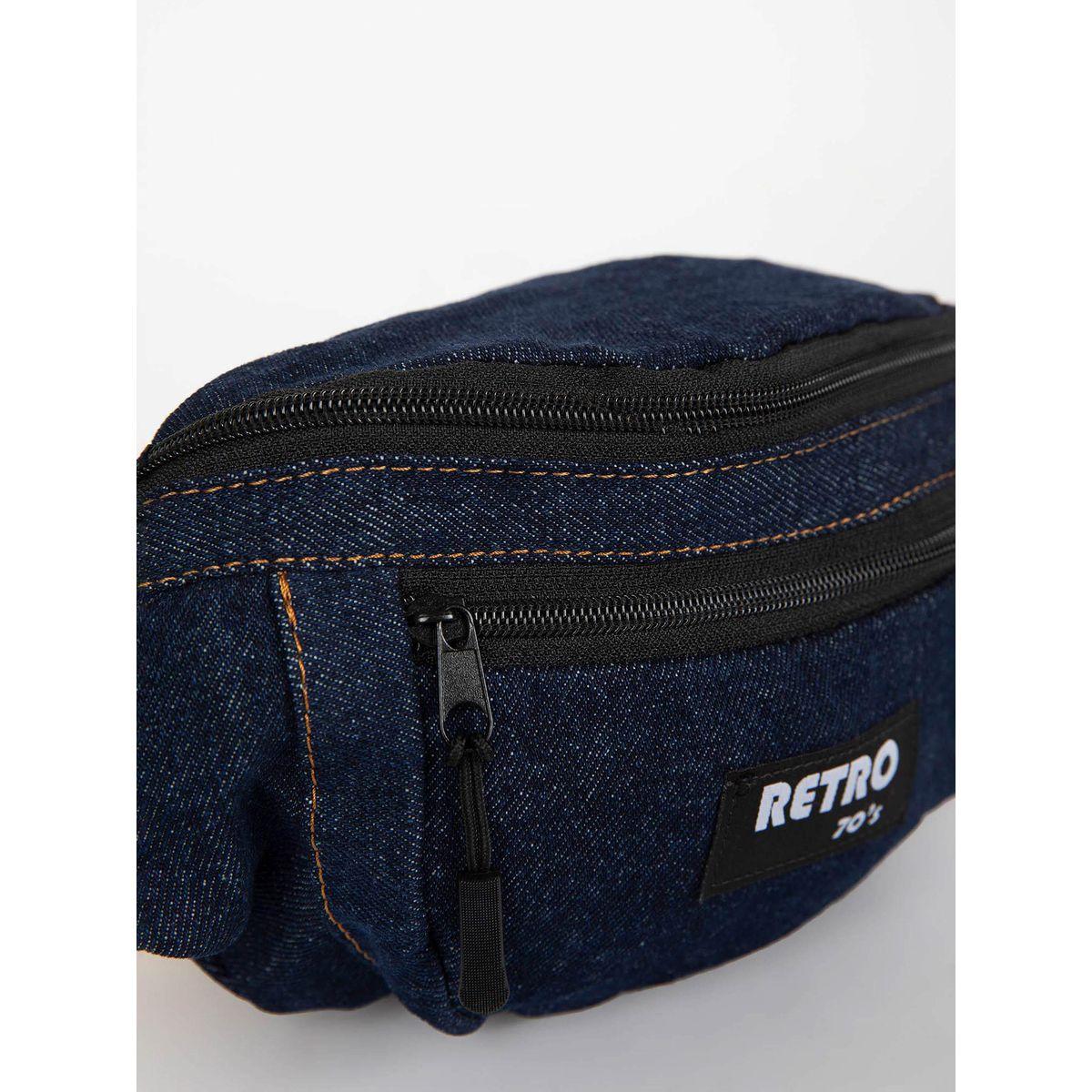 شنطة خصر مُرقعة بشارة-men-bags-image-4