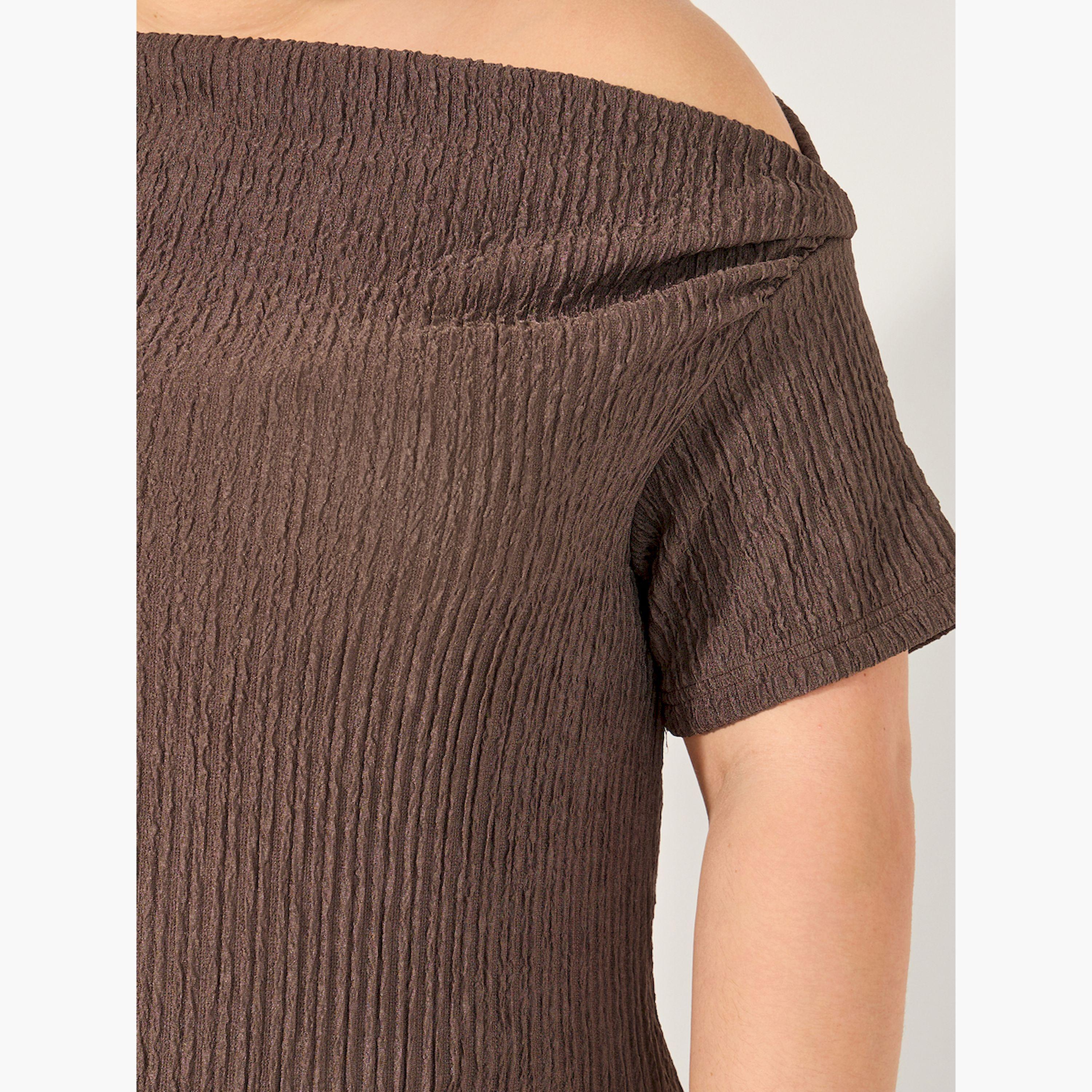 Styli Off-Shoulder Oversized Solid Top-women-clothing-shirtsandblouses-blouses-image-3