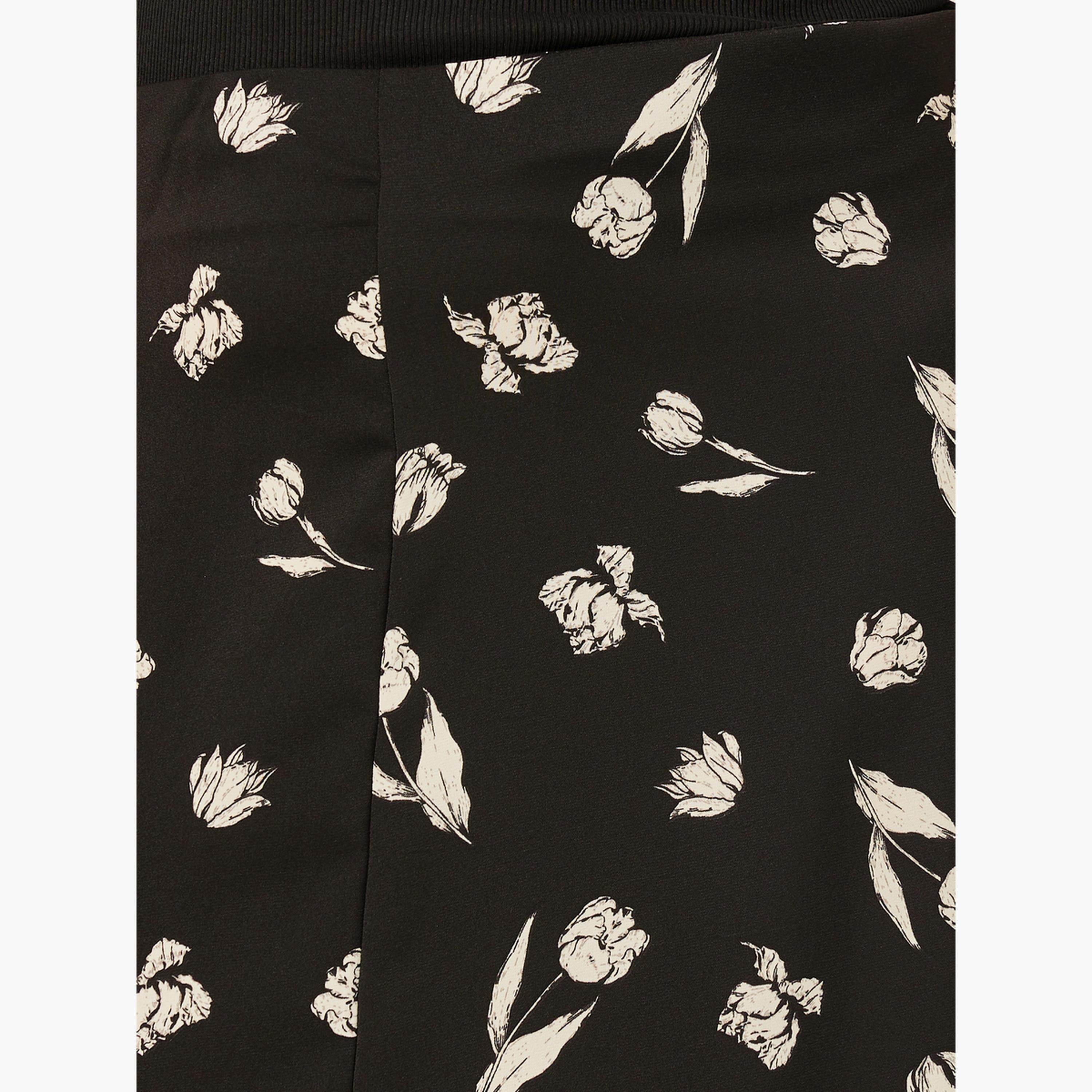 Styli Plus Size Floral Print A-Line Midi Skirt-women-clothing-bottoms-skirts-image-3