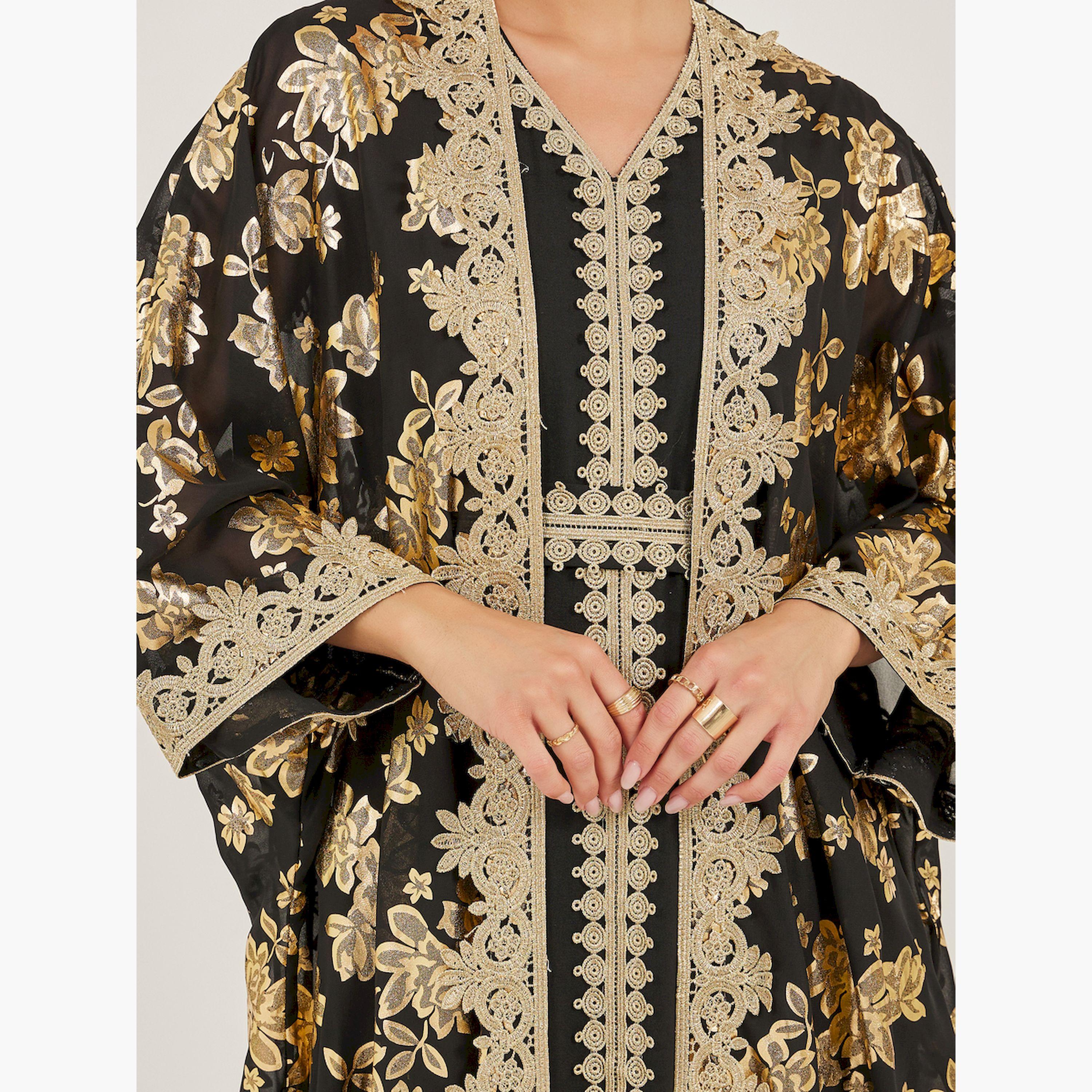 ستايلي - عباية بطبعة فويل مزينة بأكمام خفاش مع فستان داخلي-women-arabicclothing-sets-image-4