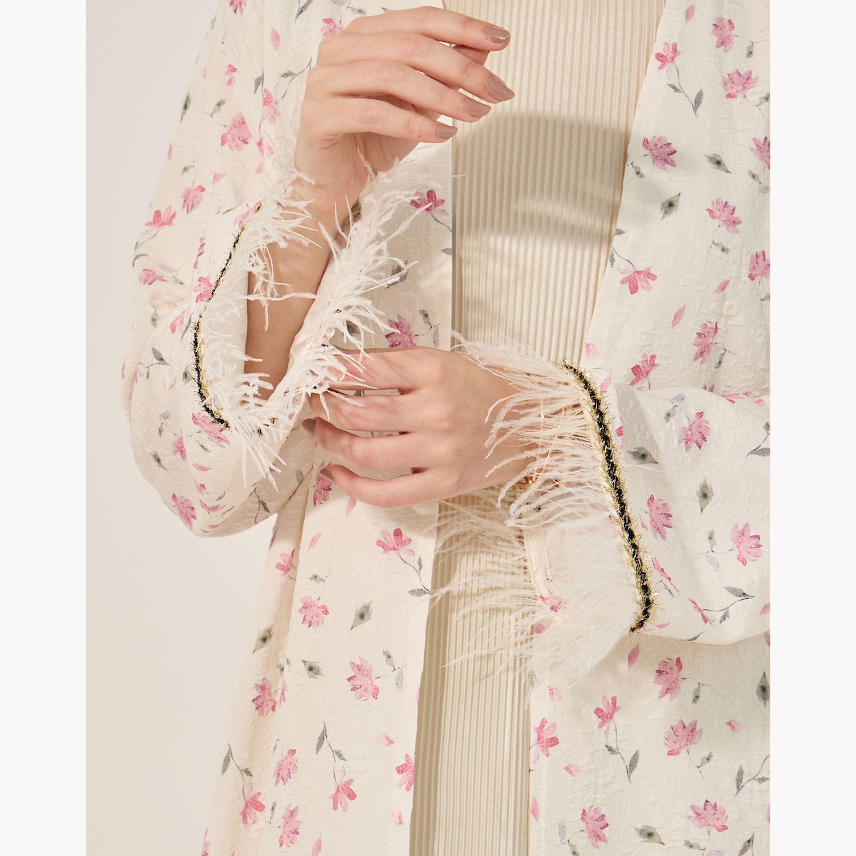 Amirah X Styli floral jacquard abaya with feather trims at sleeve-women-arabicclothing-abayas-image-4