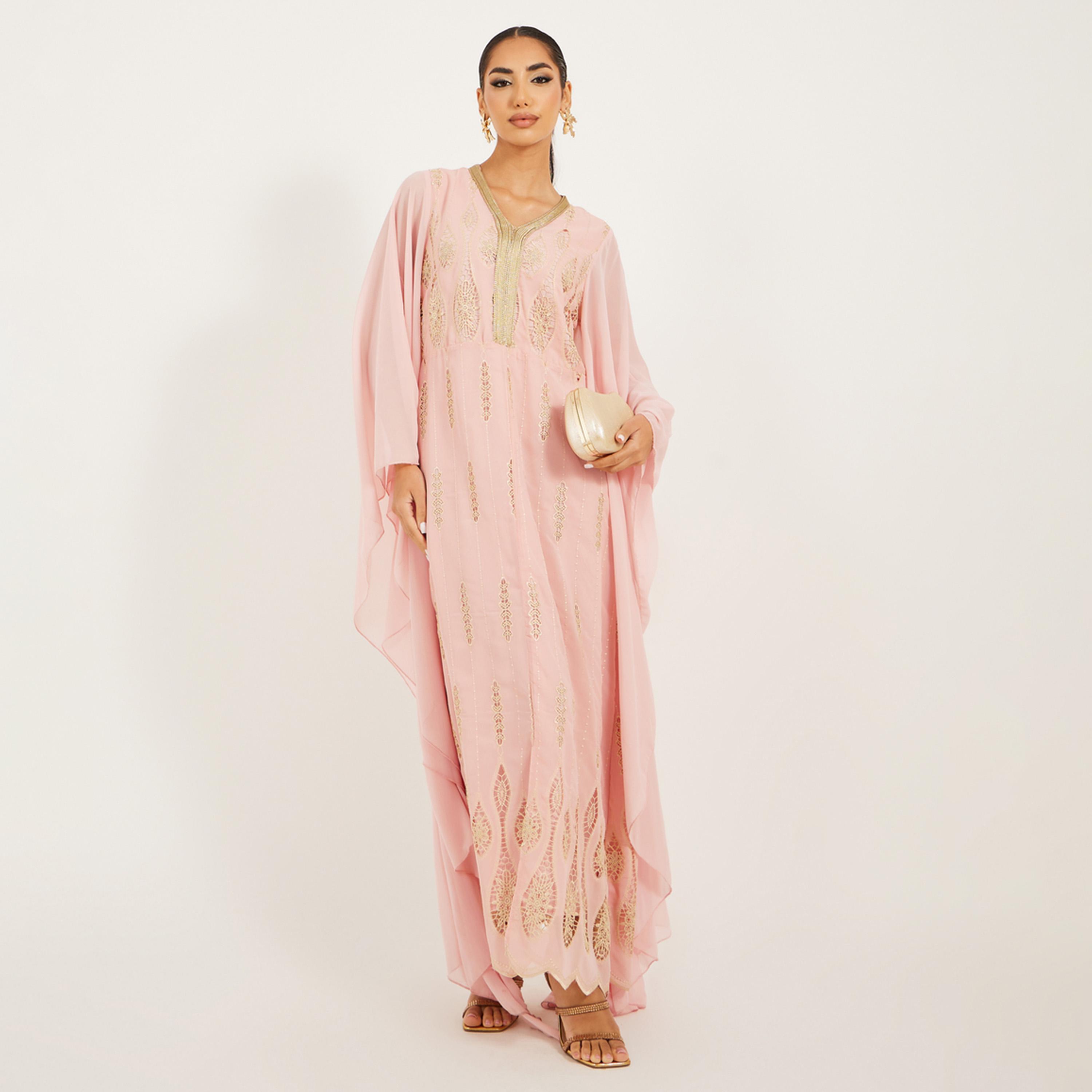 Amirah X Styli Embroidered Batwing Sleeve Jalabiya-women-arabicclothing-kaftan-image-1