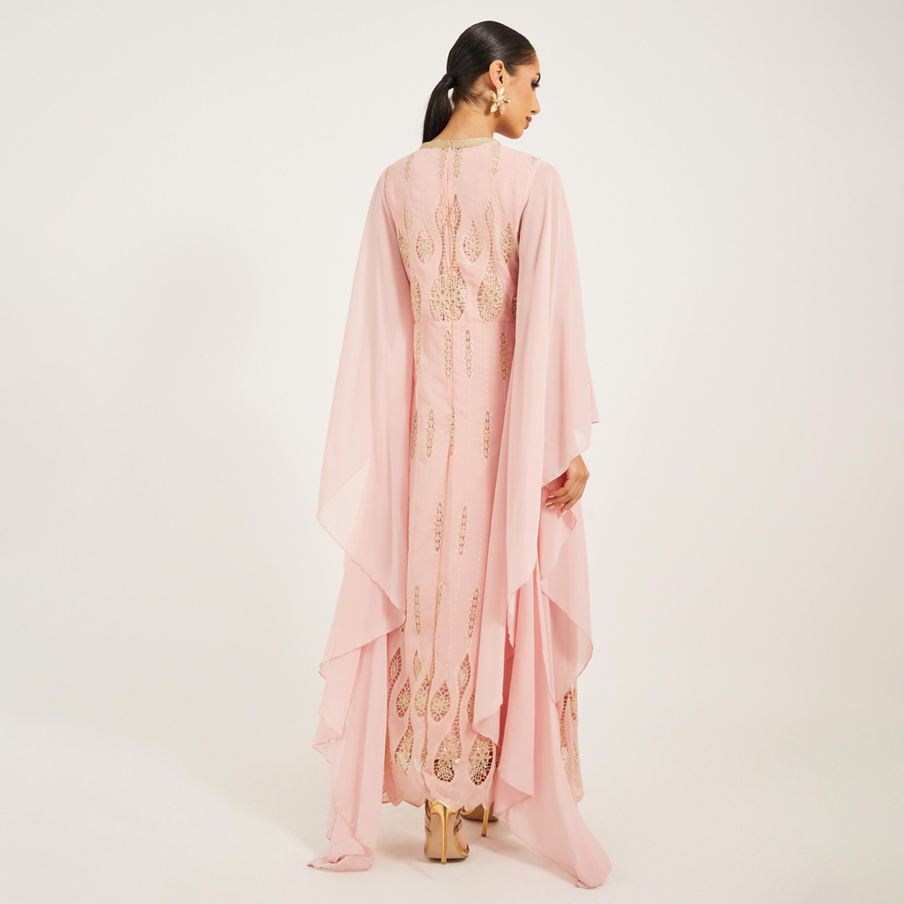Amirah X Styli Embroidered Batwing Sleeve Jalabiya-women-arabicclothing-kaftan-image-5