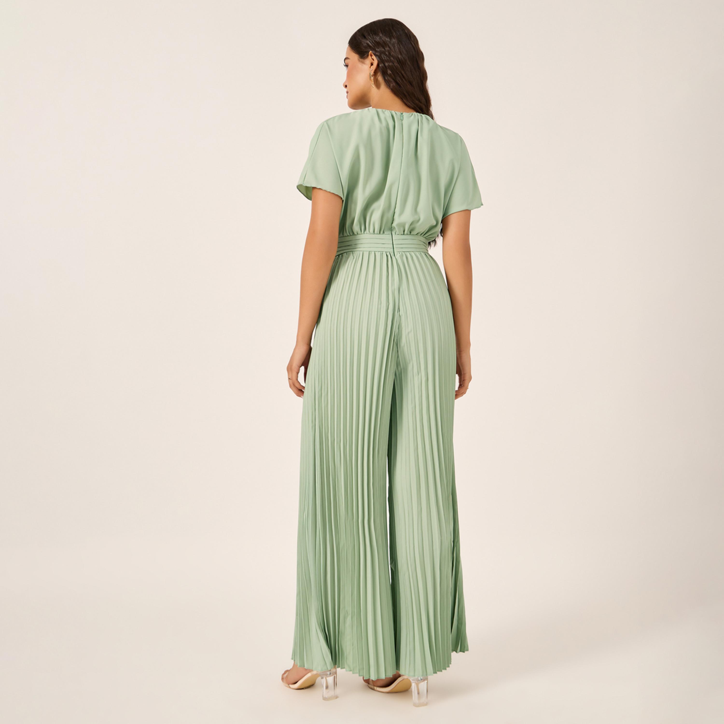 ستايلي - جمبسوت واسع الساق بياقة دائرية وكسرات-women-clothing-jumpsuits-image-4