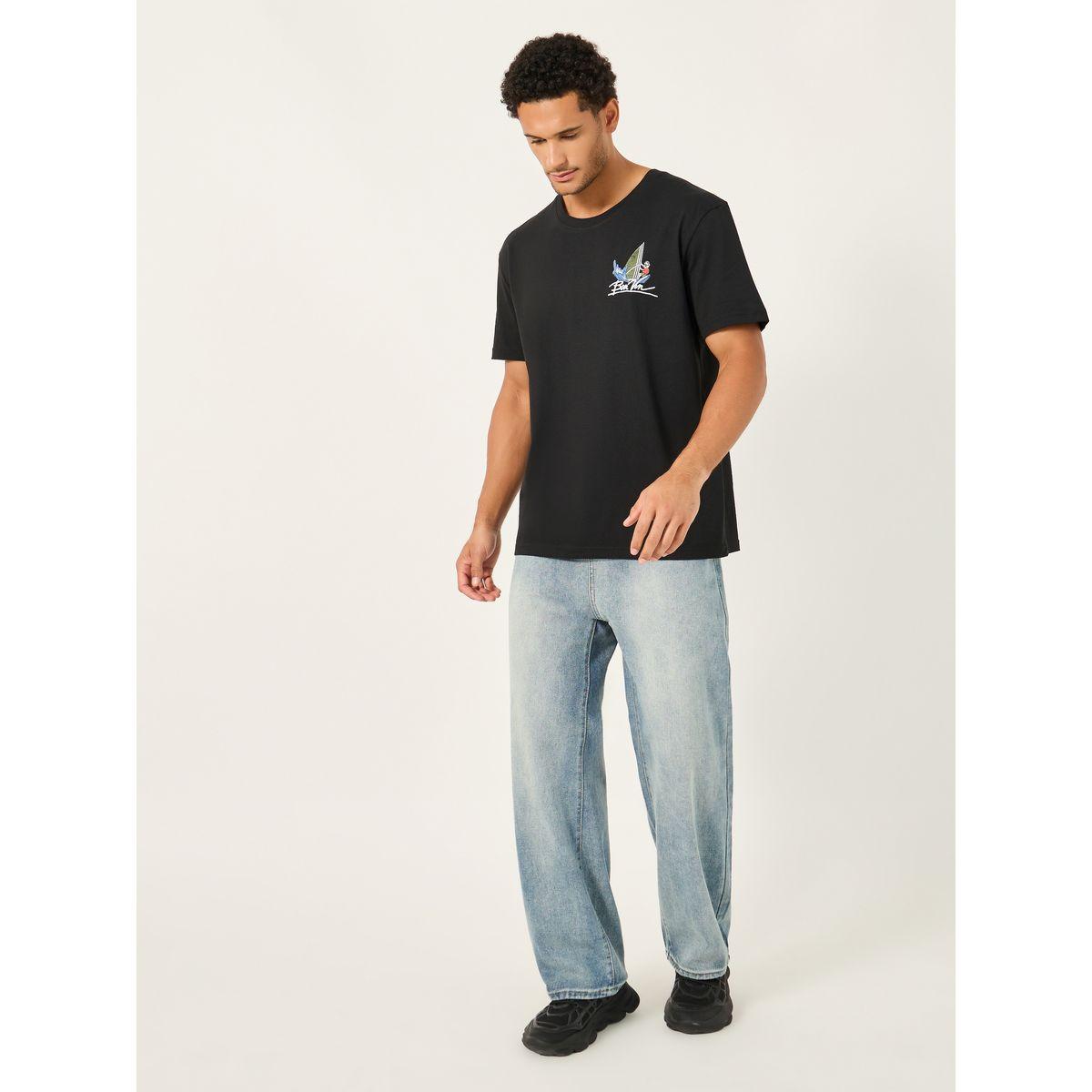 جينز بقصة عادية وخصر متوسط مع تفاصيل مشطوفة-men-clothing-bottoms-jeans-image-2