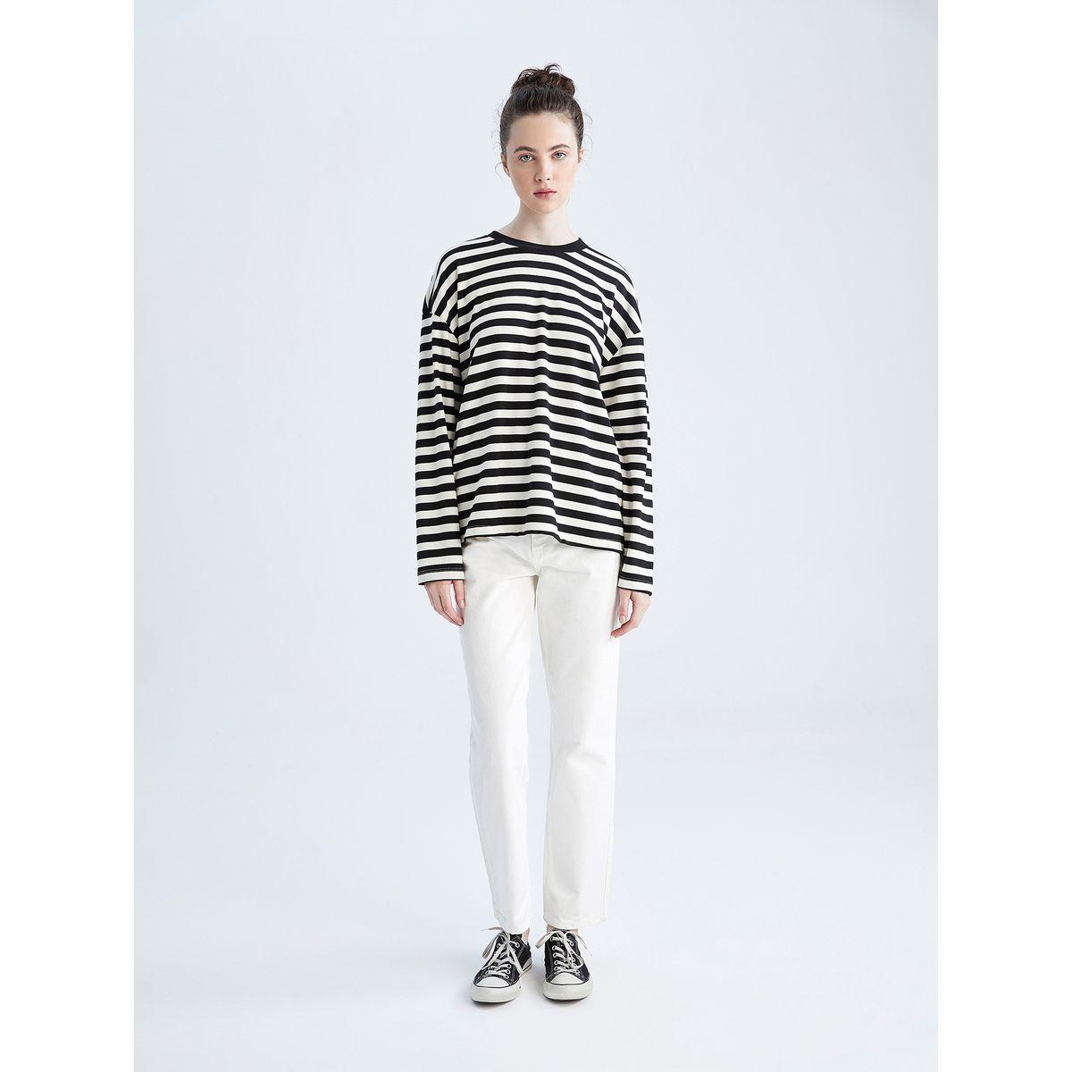 DeFacto X Styli  Oversized Crew Neck Striped Long Sleeve T-Shirt-women-clothing-tshirts-image-3