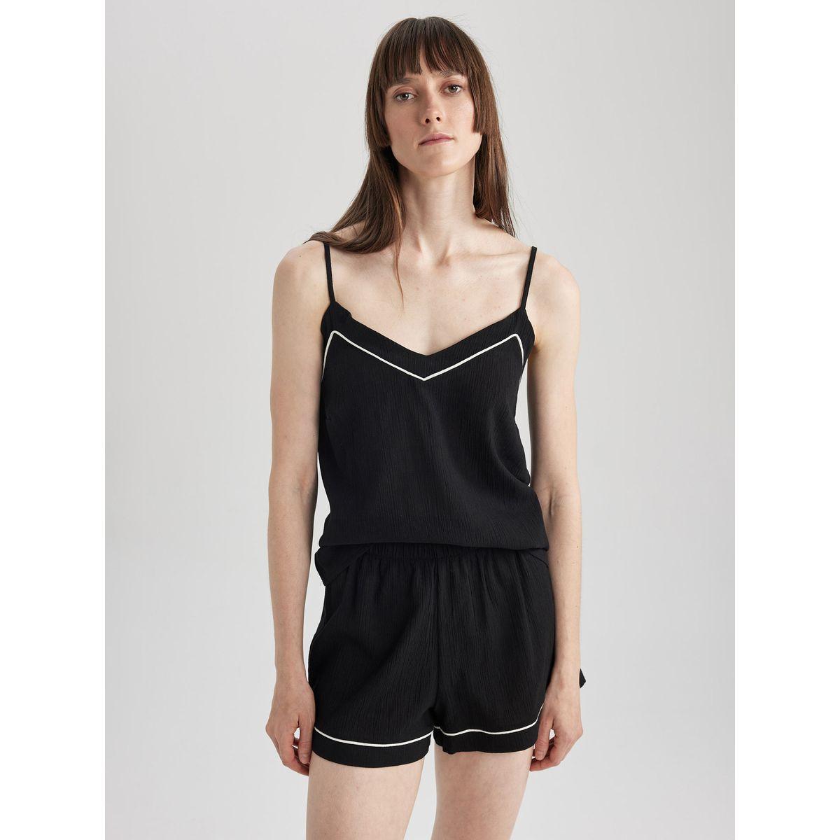 مجموعة من شورت وبلوزة كامي ديفاكتو × ستايلي-women-clothing-nightwear-pyjamas-shortsets-image-1