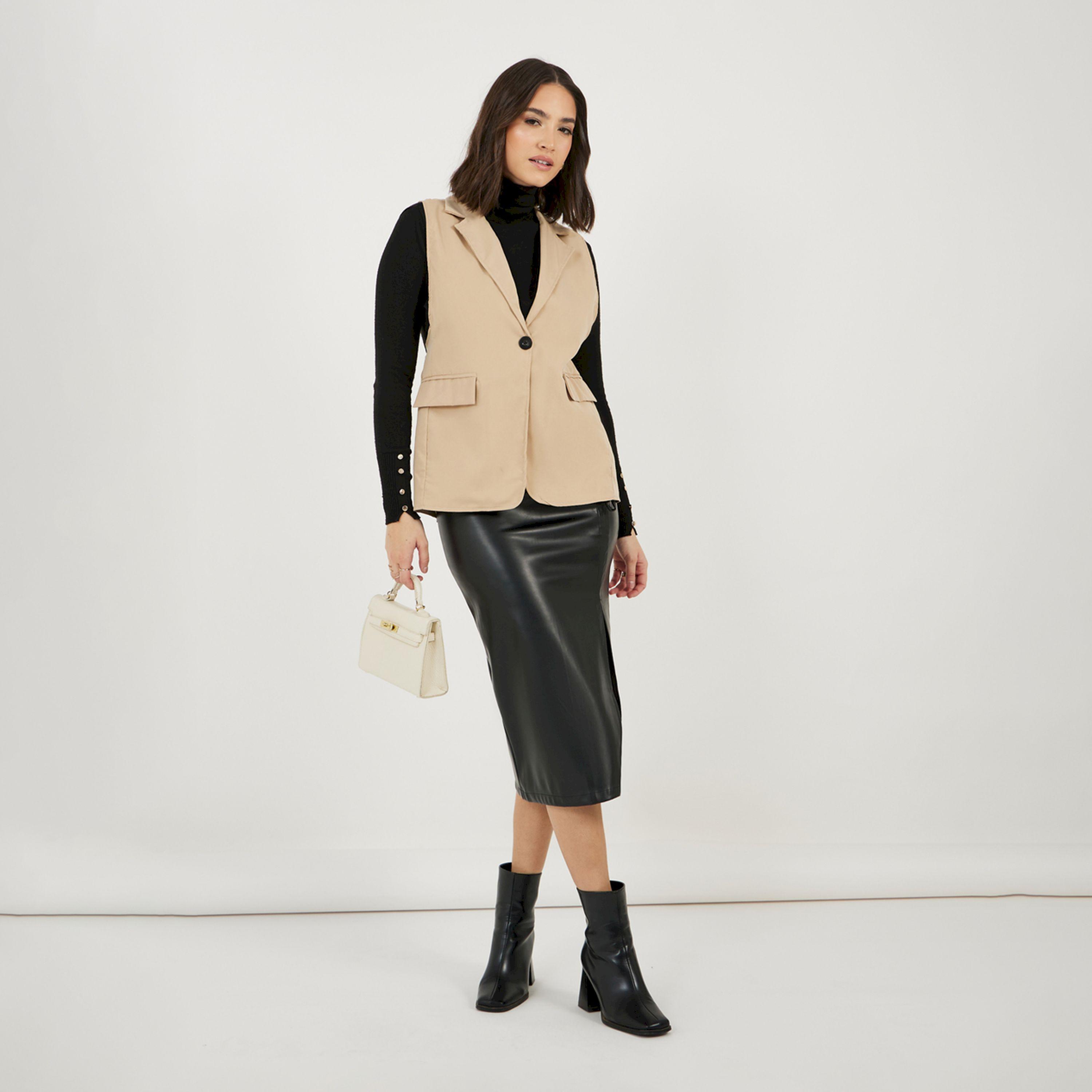 Take Two Solid Pocket Detail Sleeveless Blazer-women-clothing-coatsandjackets-blazers-image-2
