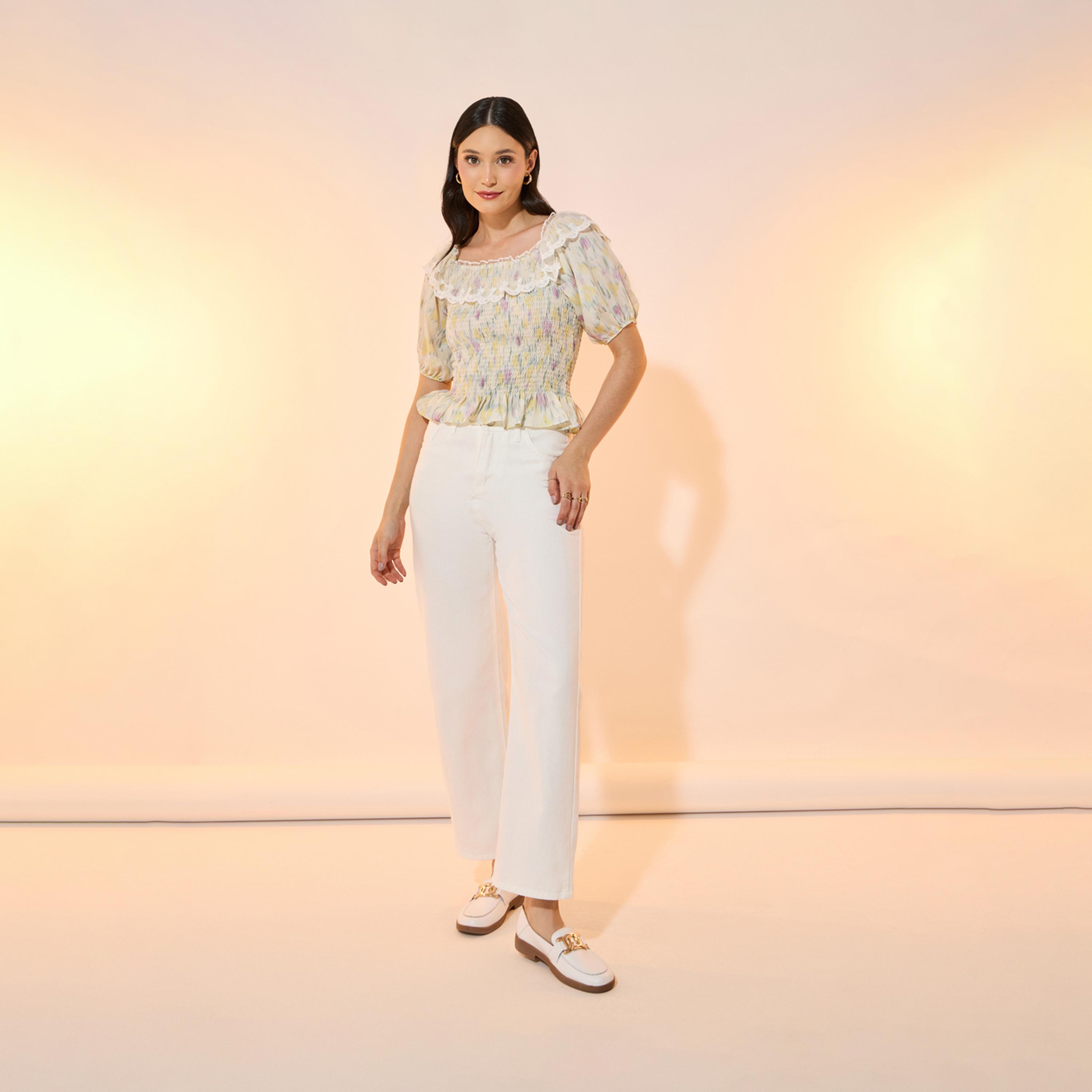 بلوزة بتفاصيل مُجمعة وتفاصيل دانتيل-women-clothing-shirtsandblouses-blouses-image-2