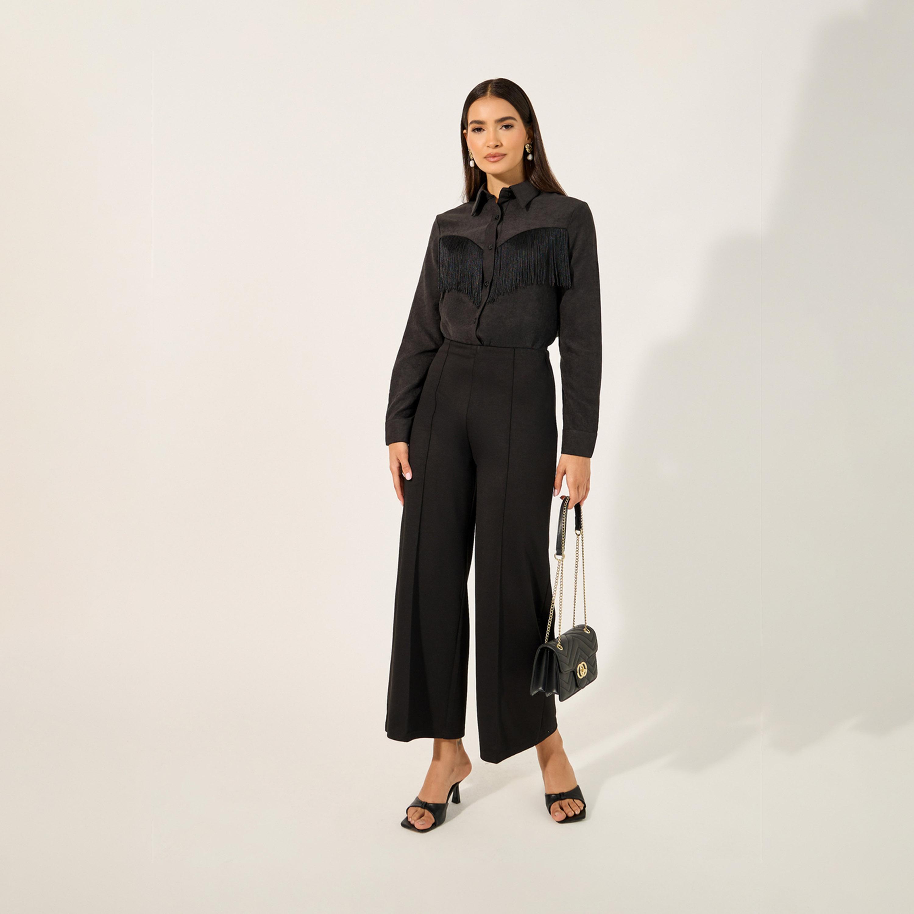 ستايلي - قميص بمظهر جلد سويدي مخملي وياقة واسعة وتفاصيل شراشيب-women-clothing-shirtsandblouses-shirts-image-4