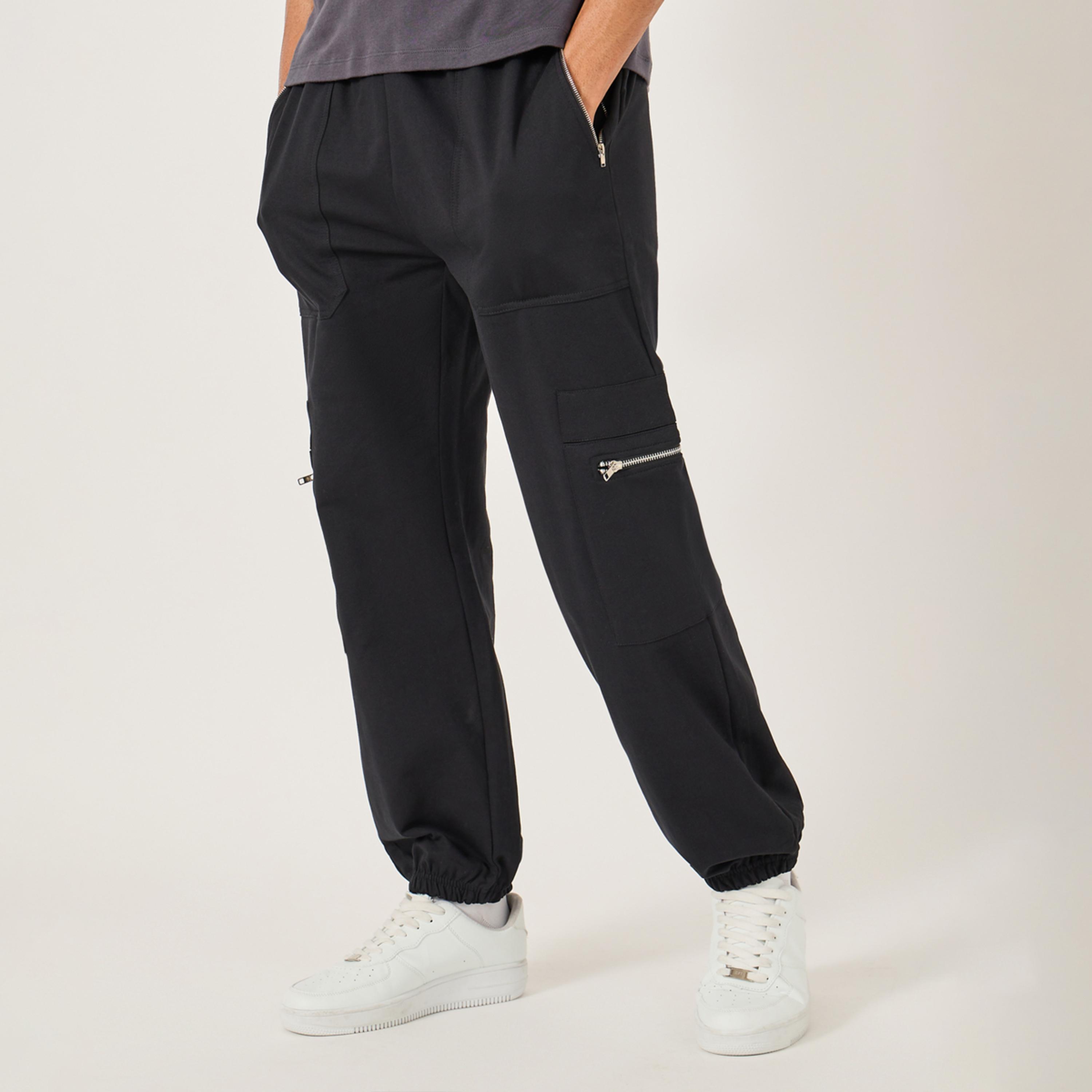 ستايلي - بنطال كارغو مريح بخصر متوسط الارتفاع-men-clothing-bottoms-joggers-image-1