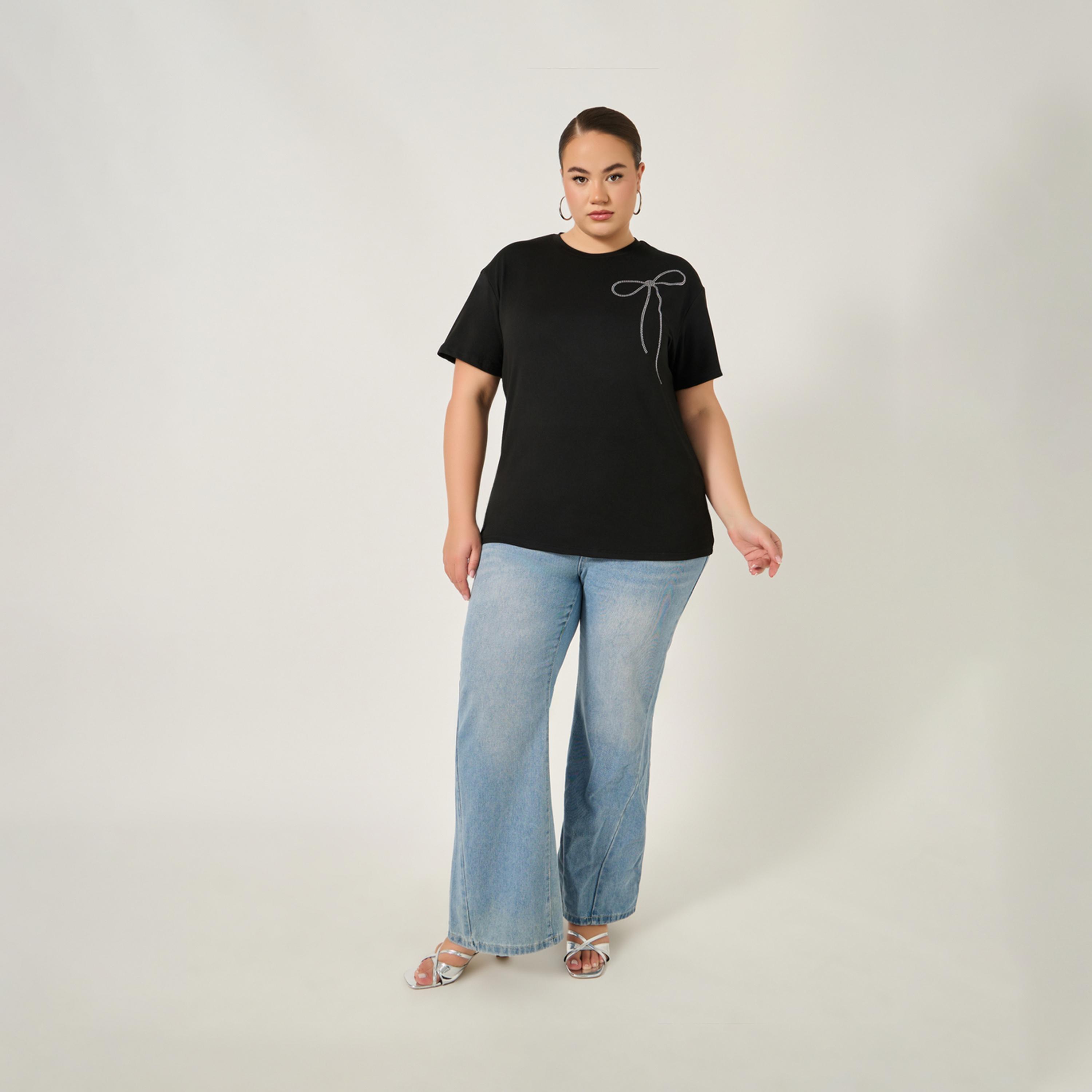 ستايلي - تي شيرت بمقاس كبير مزين برقبة دائرية-women-clothing-nightwear-pyjamas-tops-image-2