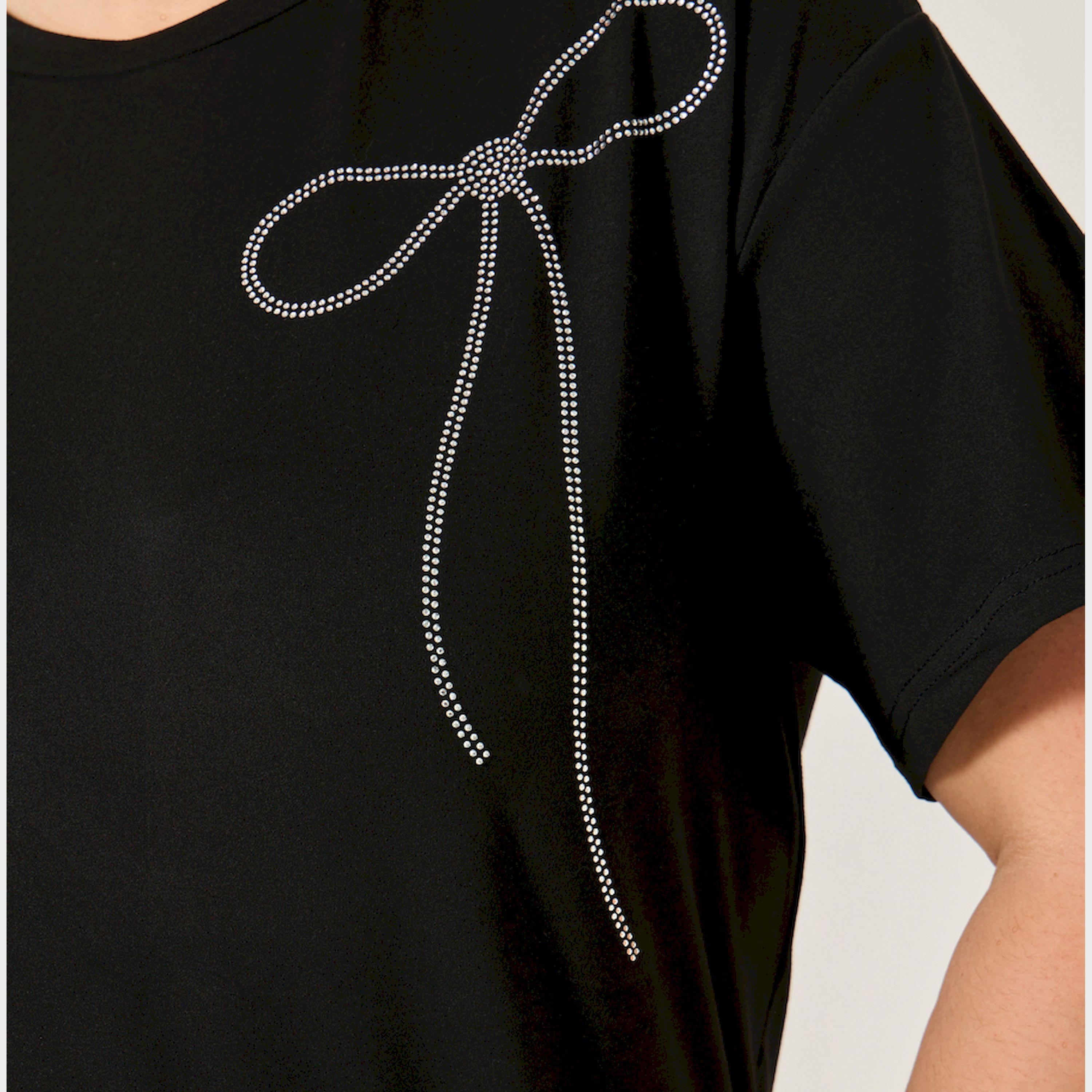 Styli Plus Size Embellished Round Neck T-Shirt-women-clothing-nightwear-pyjamas-tops-image-4