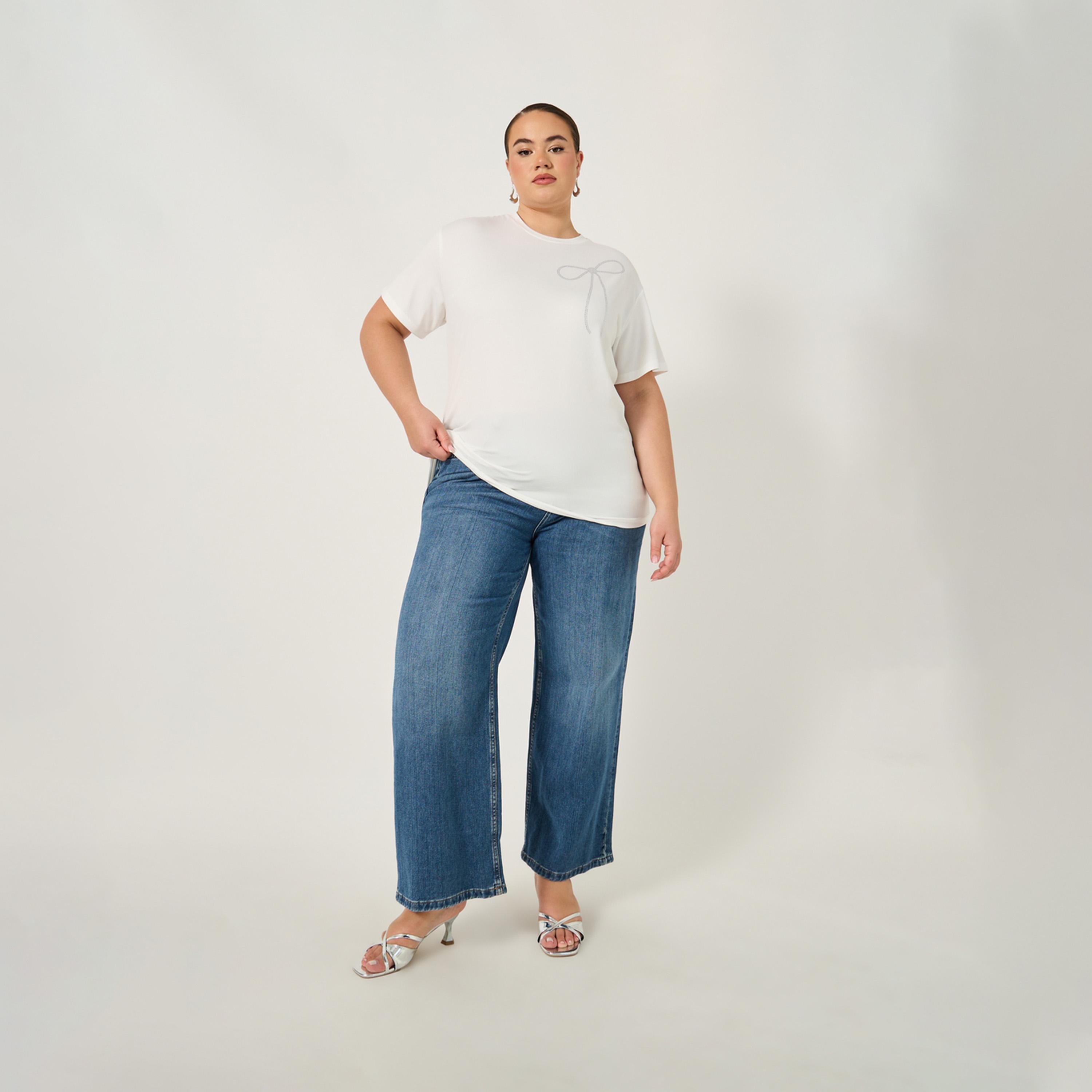ستايلي - تي شيرت بمقاس كبير مزين برقبة دائرية-women-clothing-nightwear-pyjamas-tops-image-3