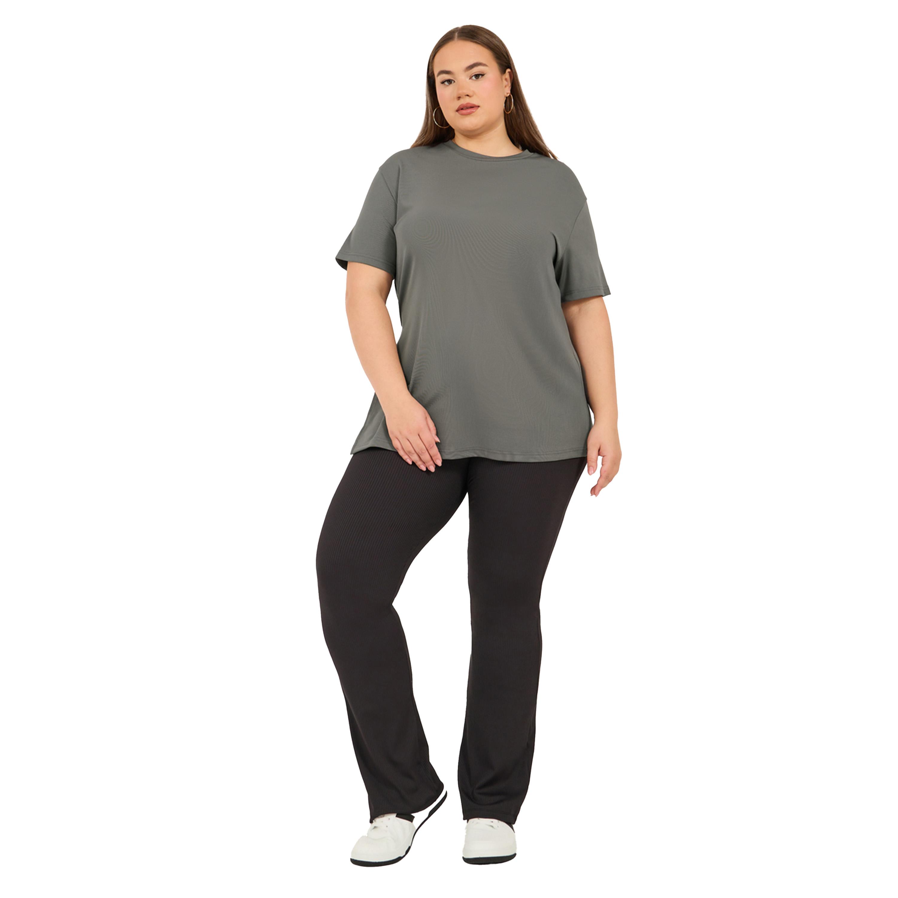 Styli Plus Size Ribbed Knit Round Neck Oversized T-Shirt-women-clothing-tshirts-image-2