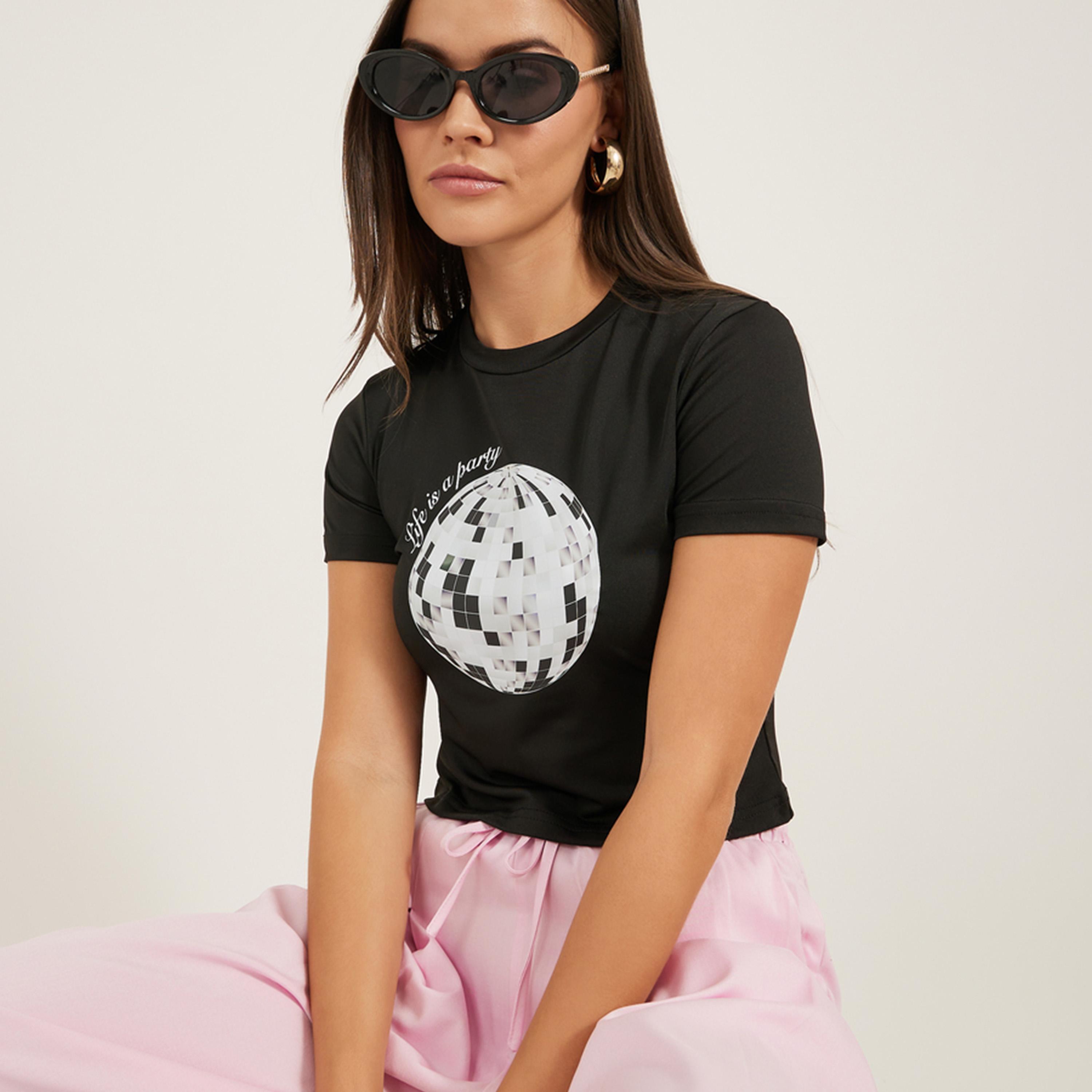 Styli Graphic Print Round Neck Crop T-Shirt-women-clothing-tshirts-image-1