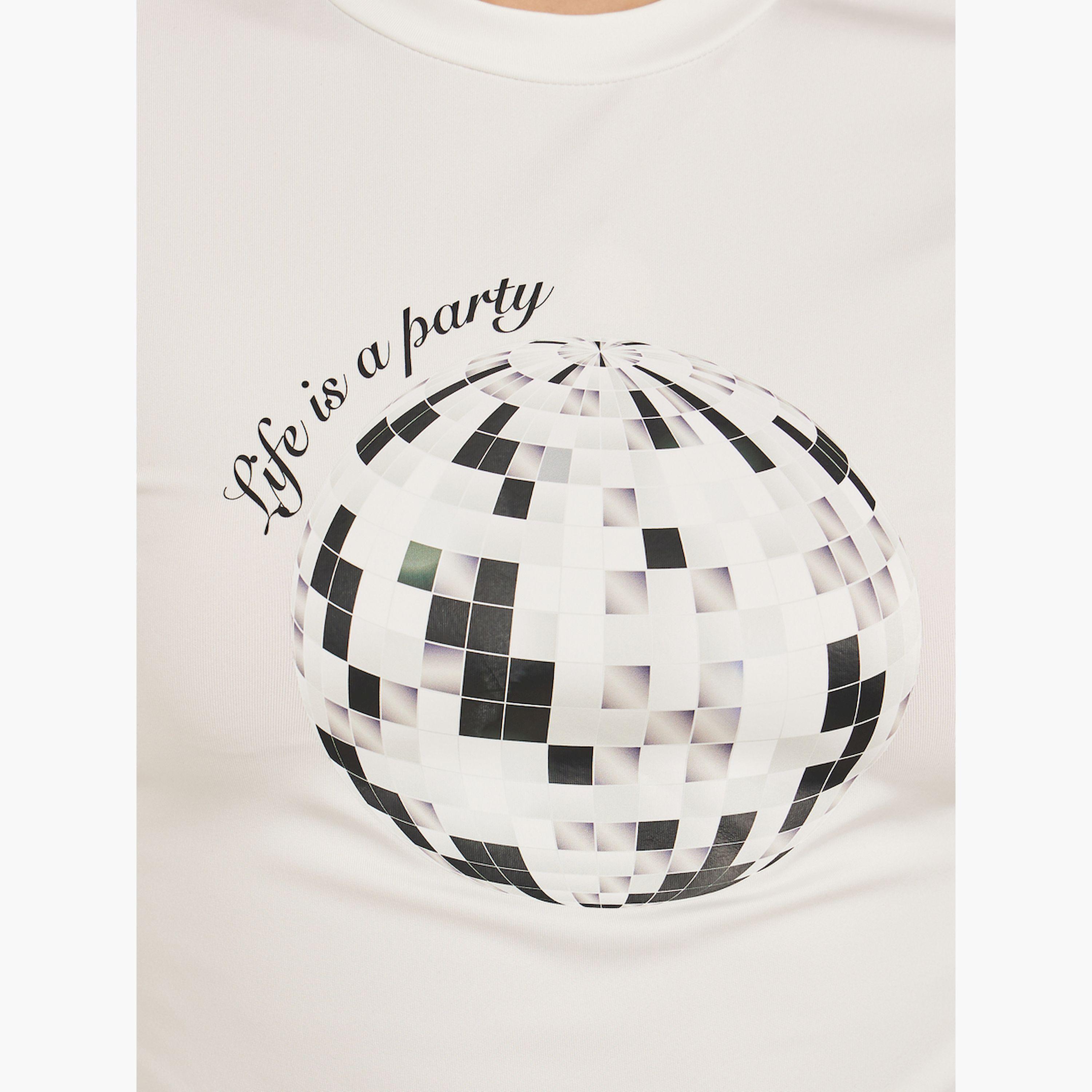 Styli Graphic Print Round Neck Fitted Crop T-Shirt-women-clothing-tshirts-image-3