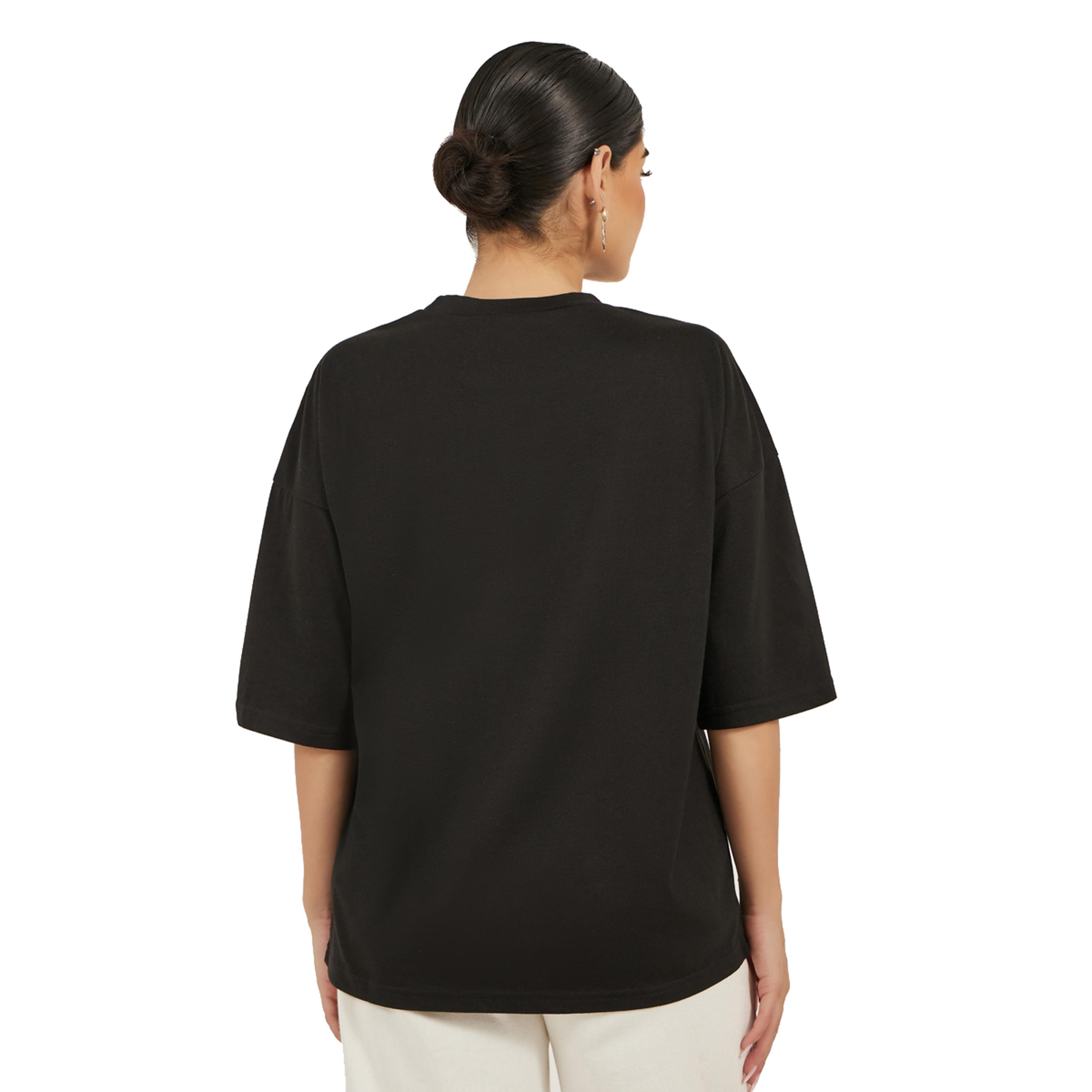 ستايلي - تي شيرت كبير الحجم بطبعة جرافيكية ورقبة دائرية-women-clothing-tshirts-image-5