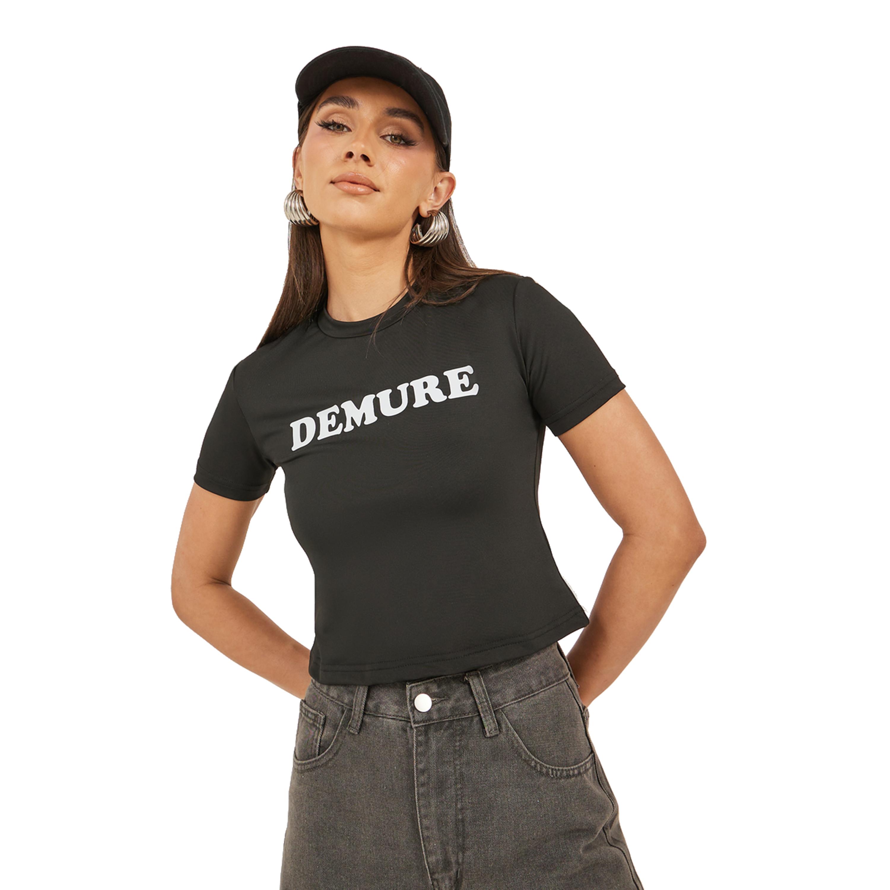 ستايلي -  تي شيرت قصير برقبة دائرية وطبعة شعار-women-clothing-tshirts-image-3